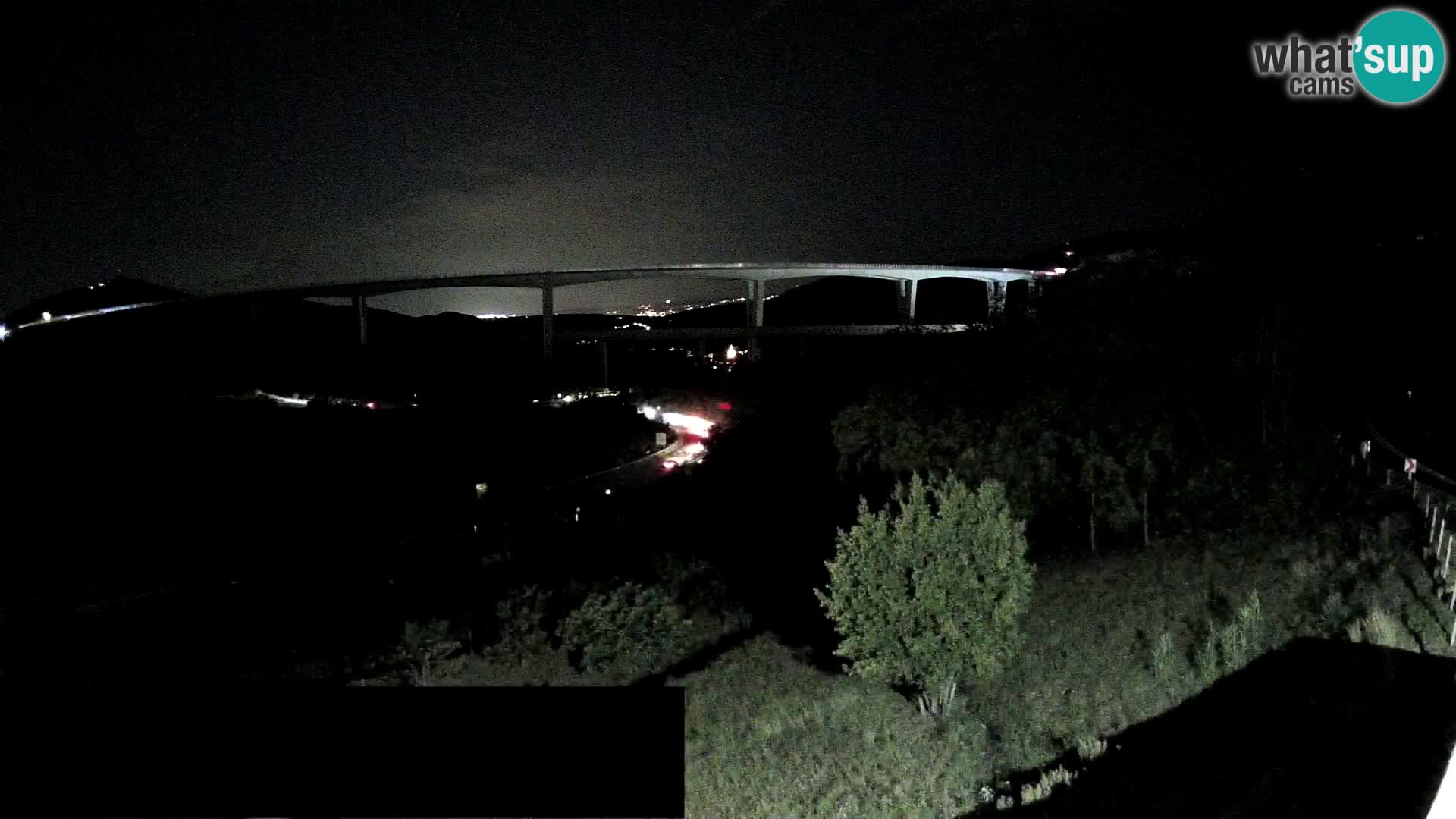 Kamera v živo Črni Kal Viadukt – pogled z Viki Burgerja