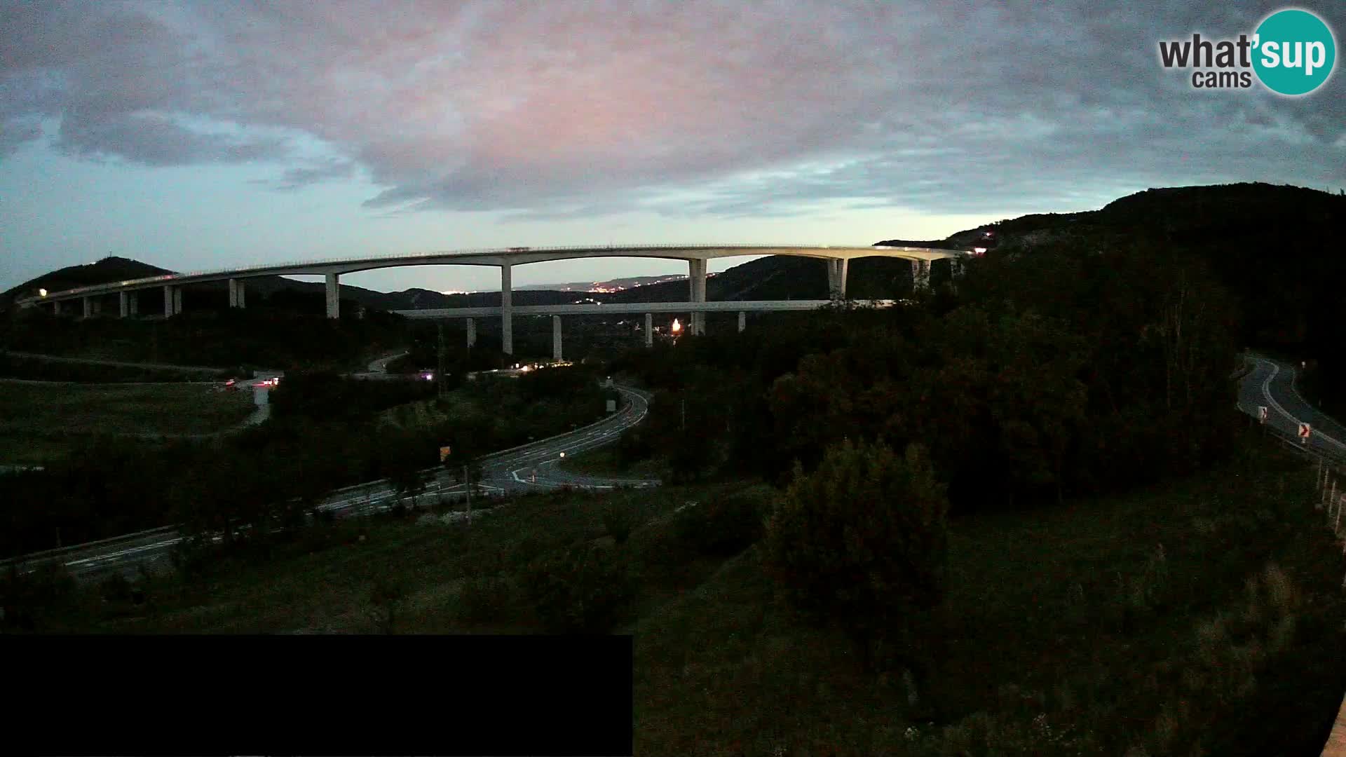 Livecam  Črni Kal Viadotto – panorama dal Viki Burger
