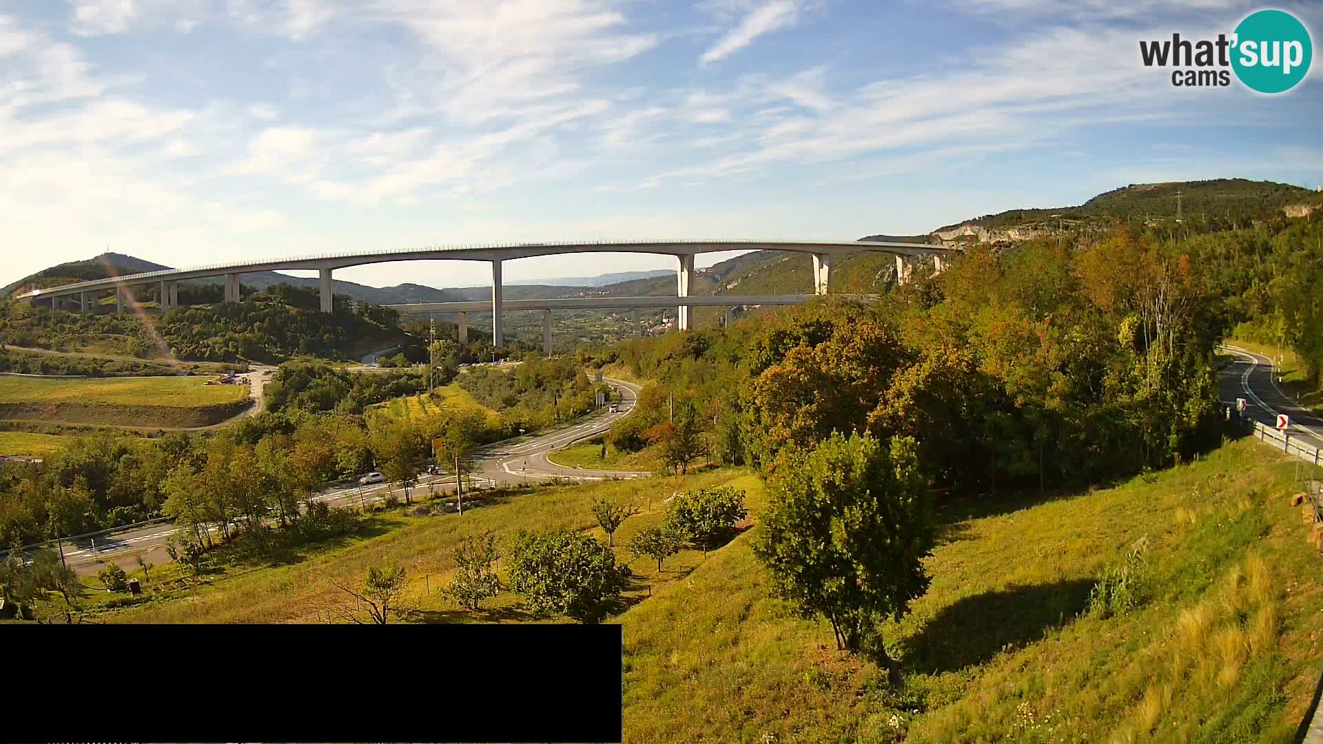 Live cam Črni Kal Viaduc – Viki Burger