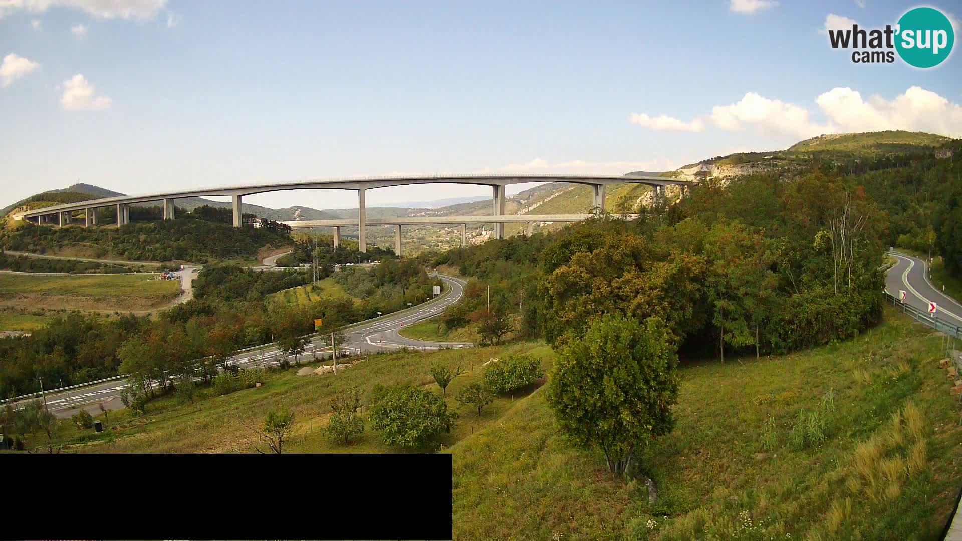 Webcam Črni Kal Viadukt – Viki Burger