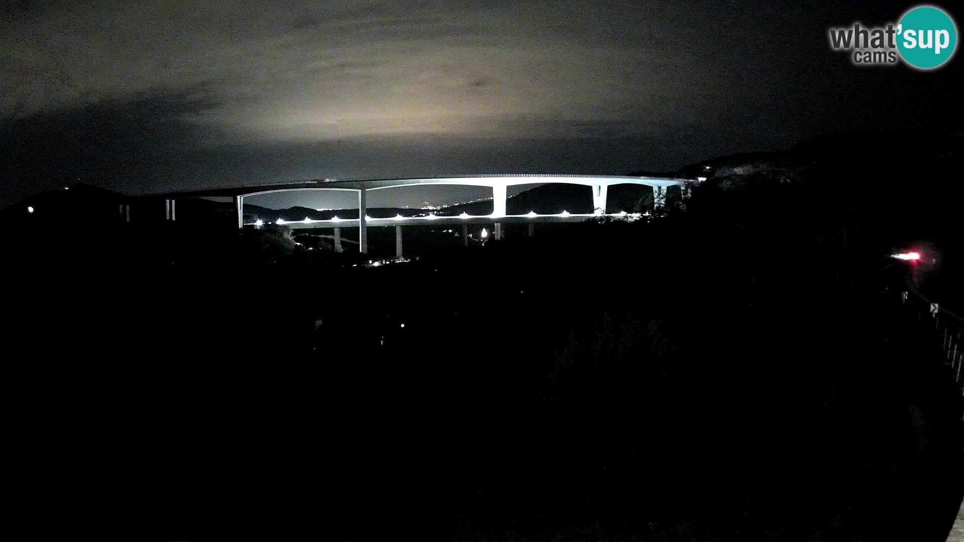 Live cam Črni Kal Viaduc – Viki Burger