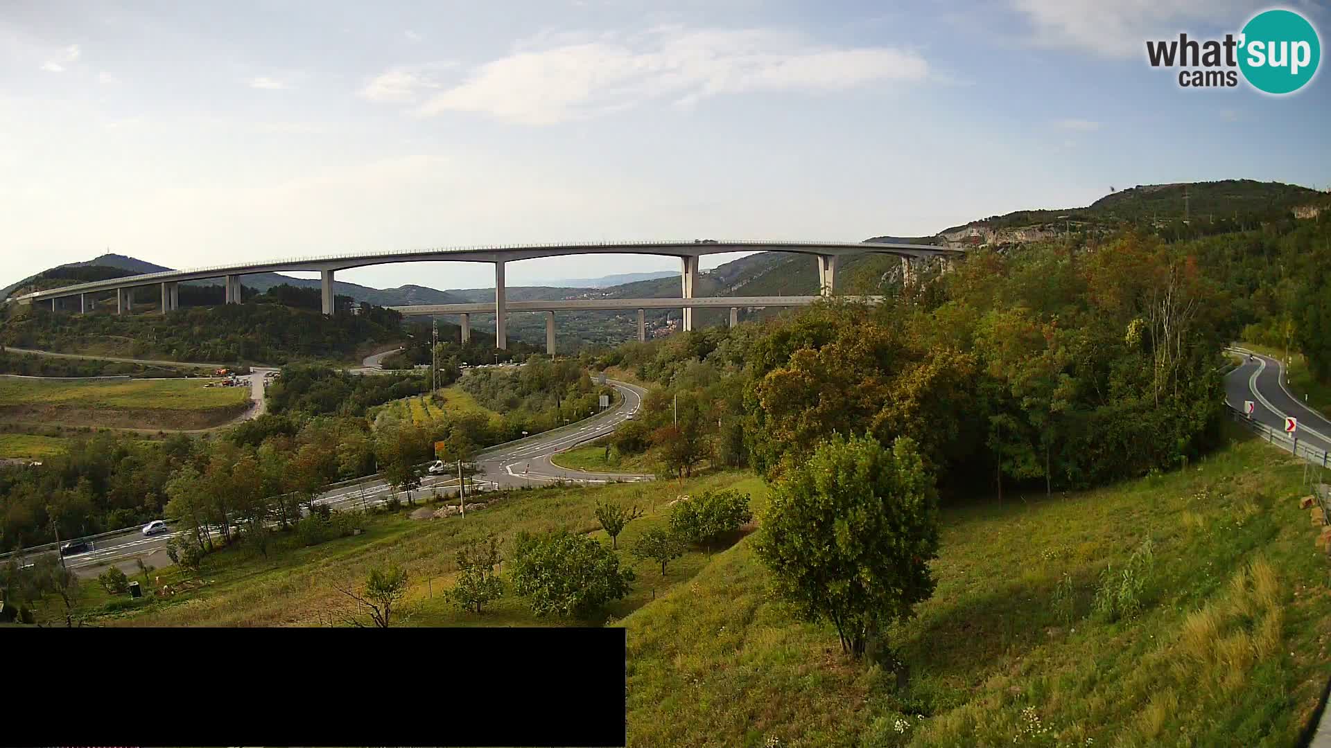 Live cam Črni Kal Viaduc – Viki Burger