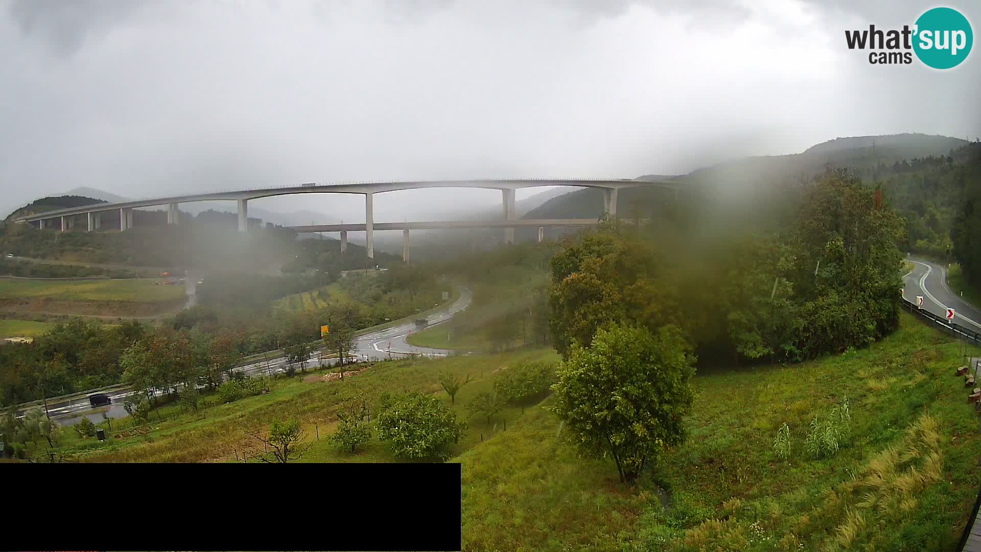 Live cam Črni Kal Viaduc – Viki Burger