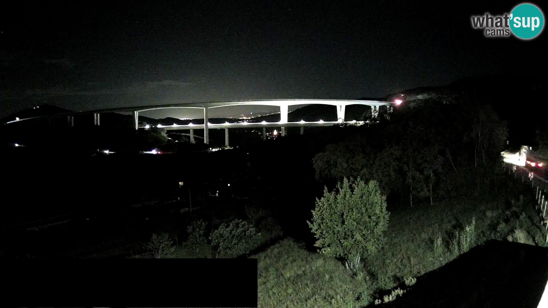 Webcam Črni Kal Viadukt – Viki Burger
