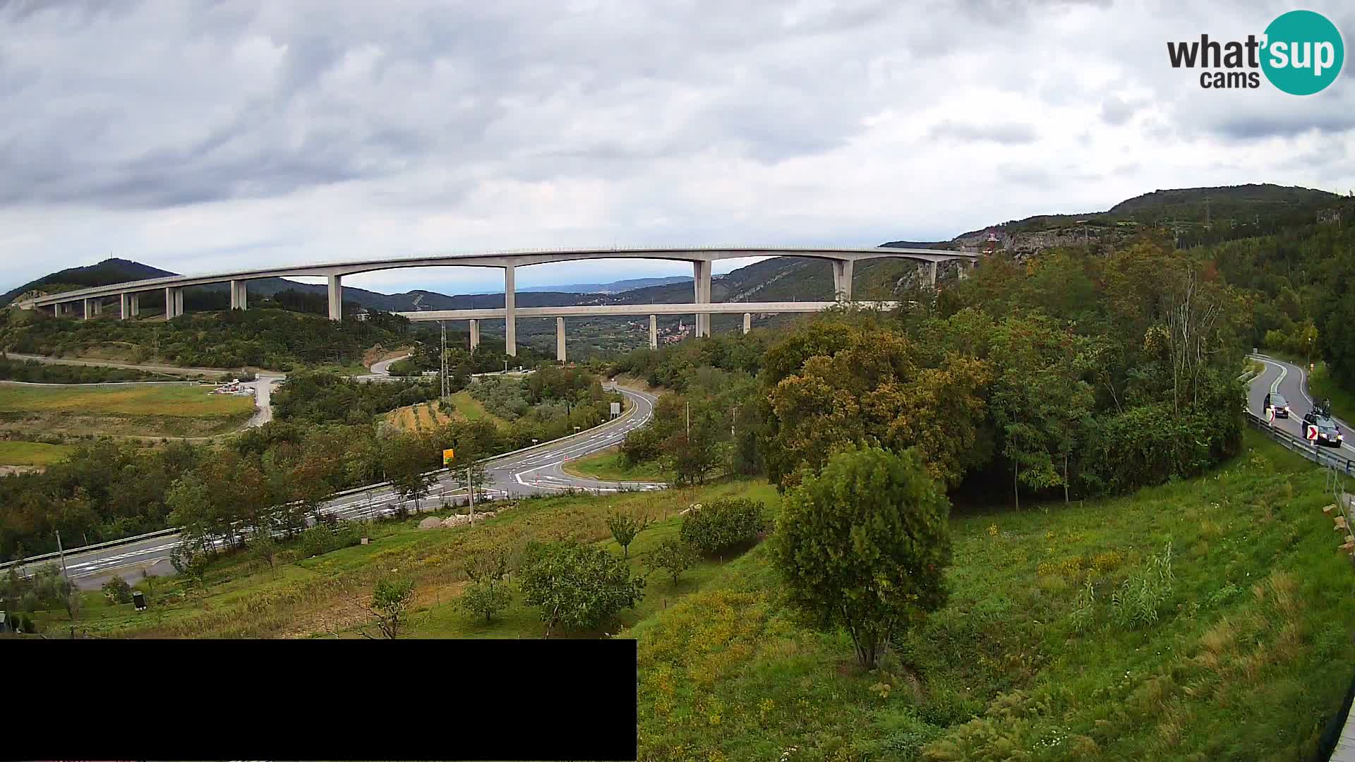 Web kamera Črni Kal Viadukt – pogled sa Viki Burgerja