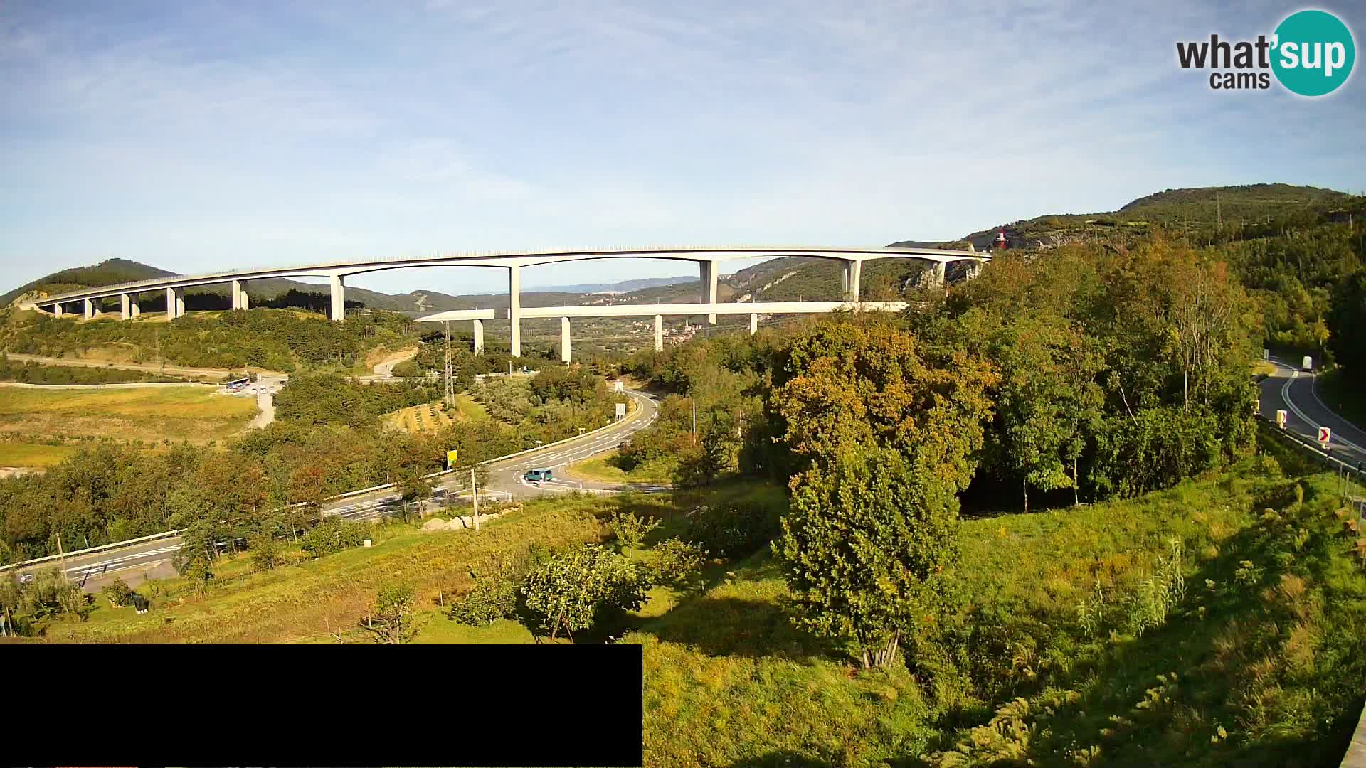 Live cam Črni Kal Viaduc – Viki Burger