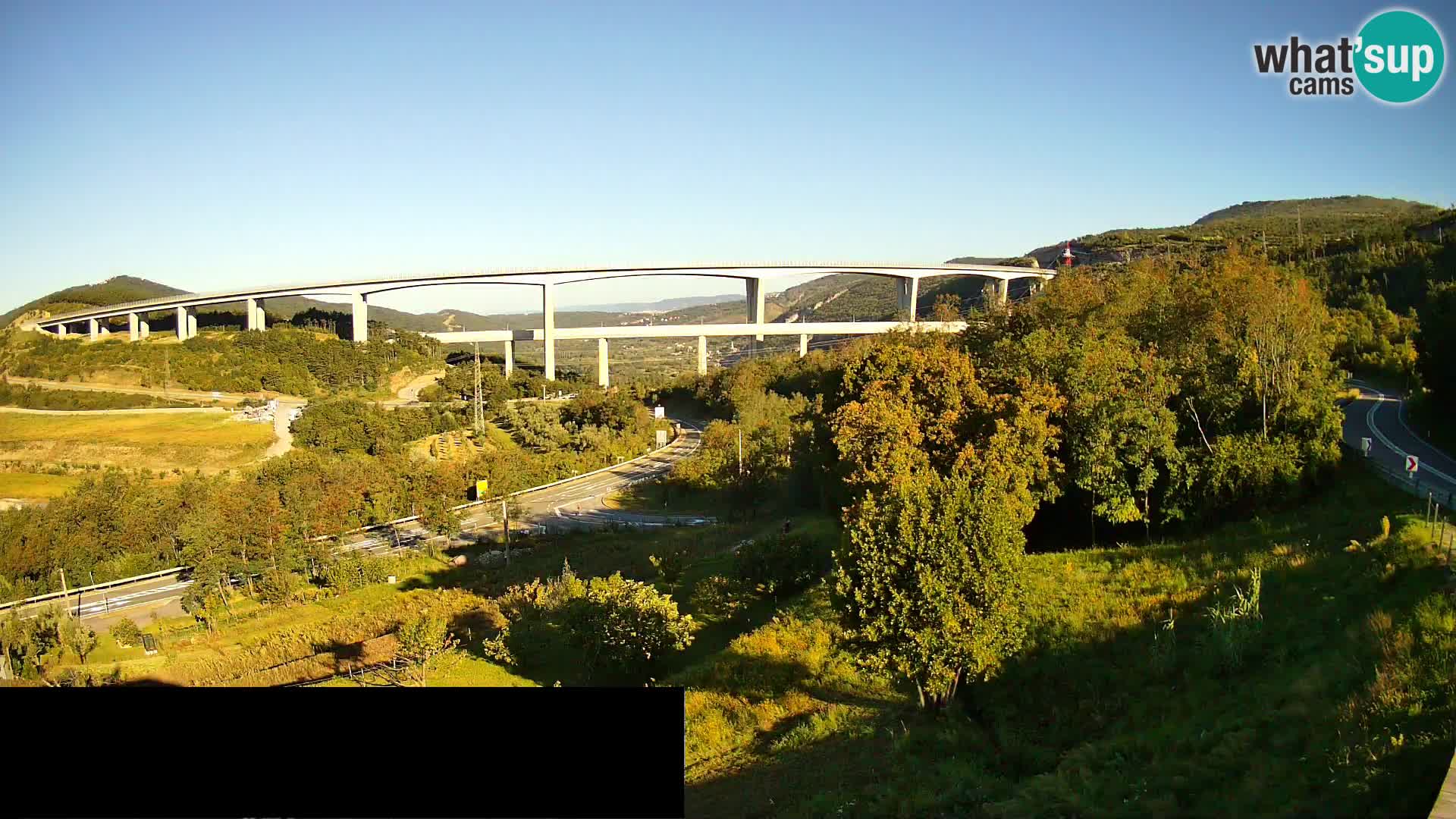 Camera en vivo Črni Kal Viaducto – Viki Burger