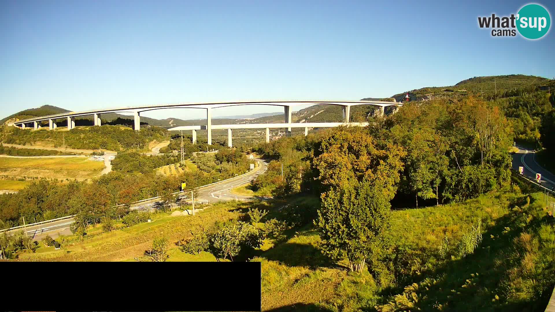 Webcam Črni Kal Viadukt – Viki Burger
