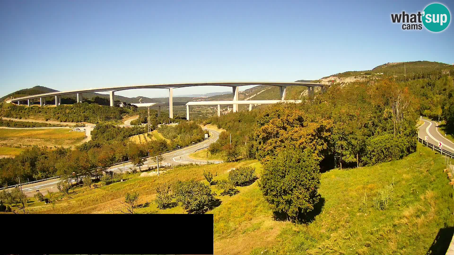 Live cam Črni Kal Viaduc – Viki Burger