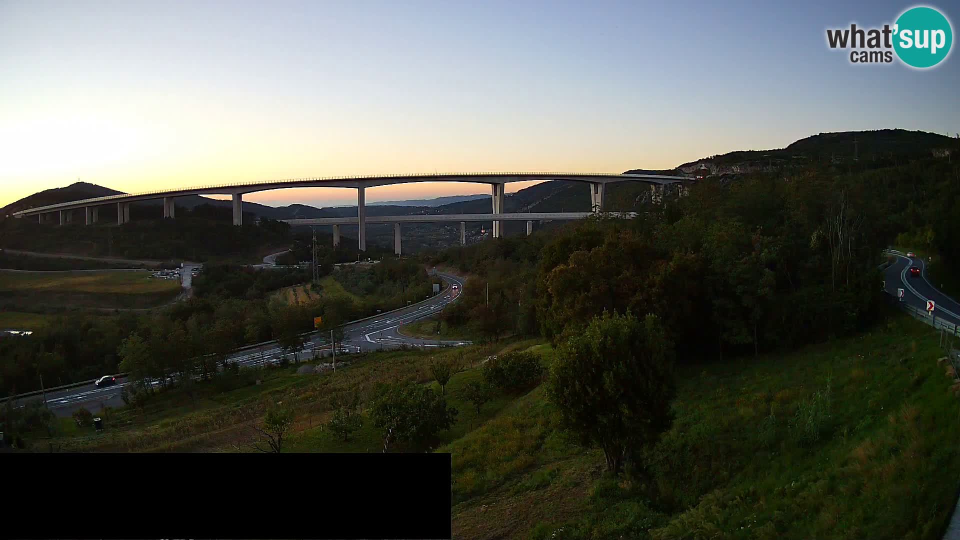 Web kamera Črni Kal Viadukt – pogled sa Viki Burgerja