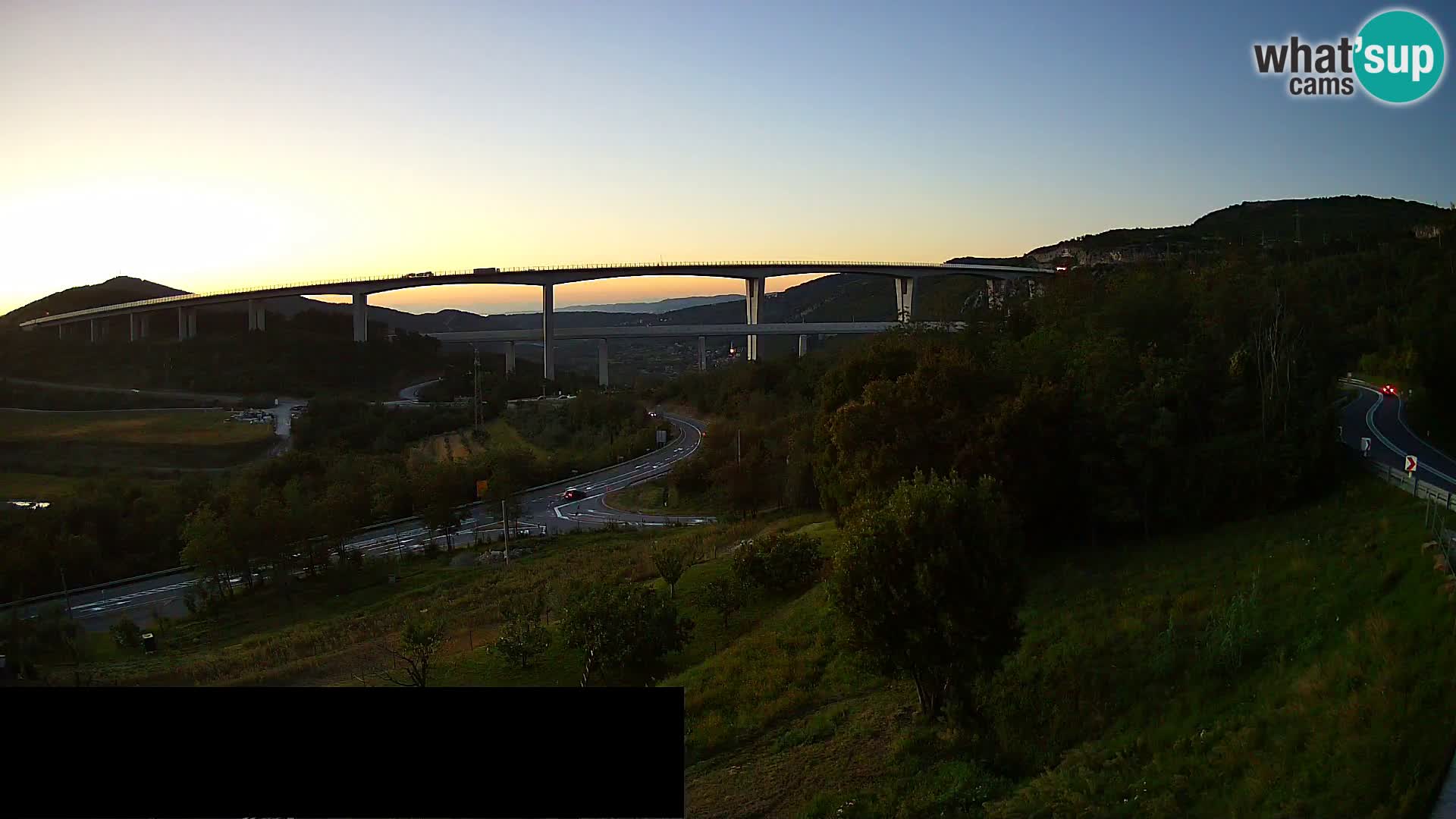 Web kamera Črni Kal Viadukt – pogled sa Viki Burgerja