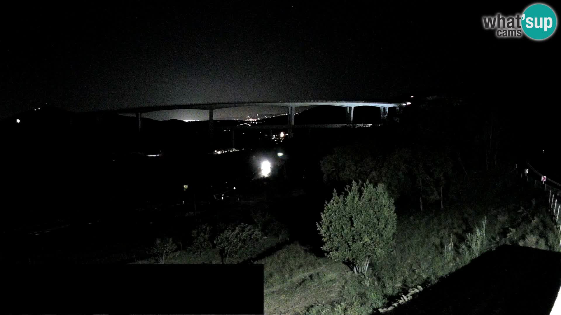 Camera en vivo Črni Kal Viaducto – Viki Burger