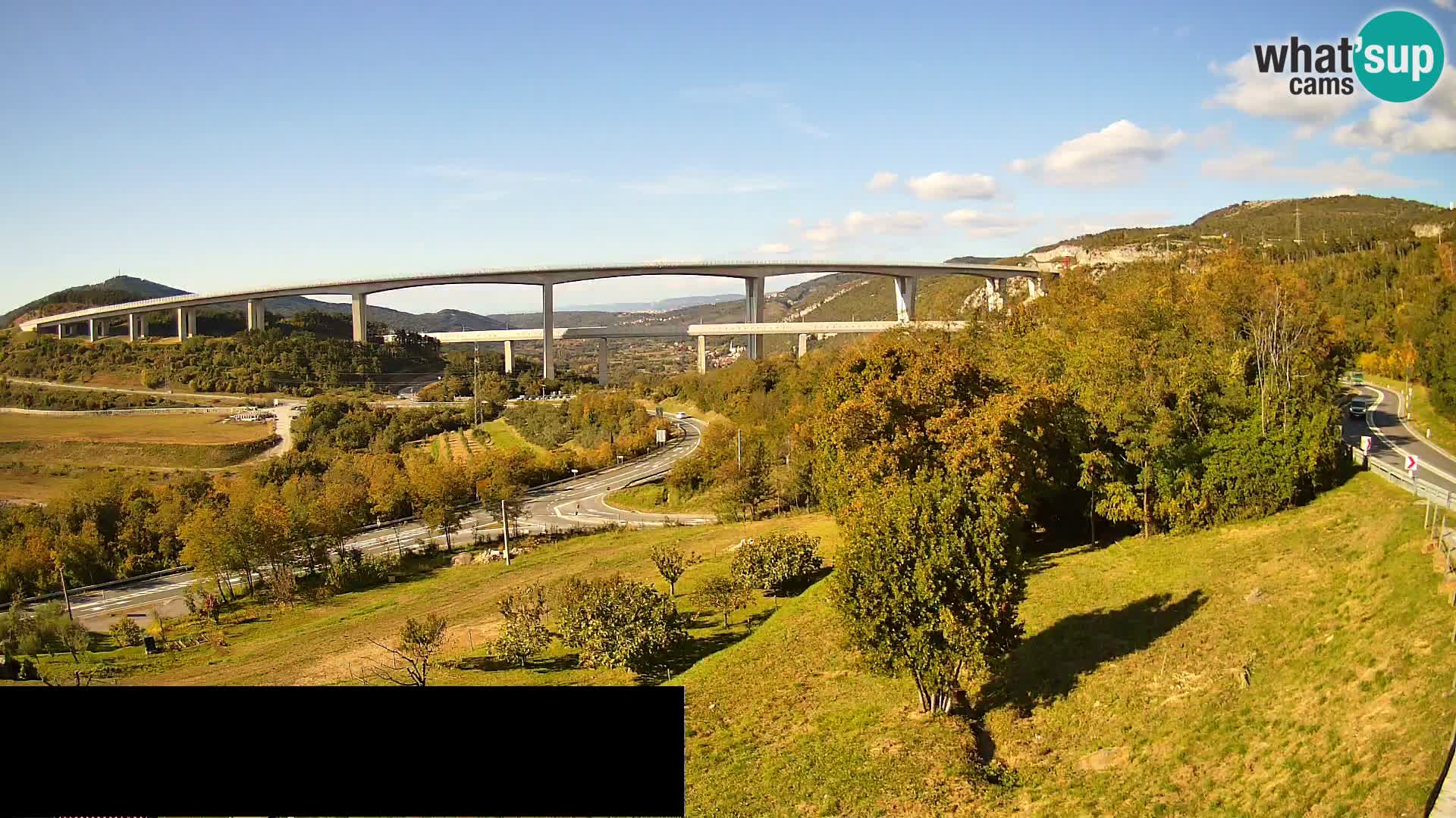 Live cam Črni Kal Viaduc – Viki Burger