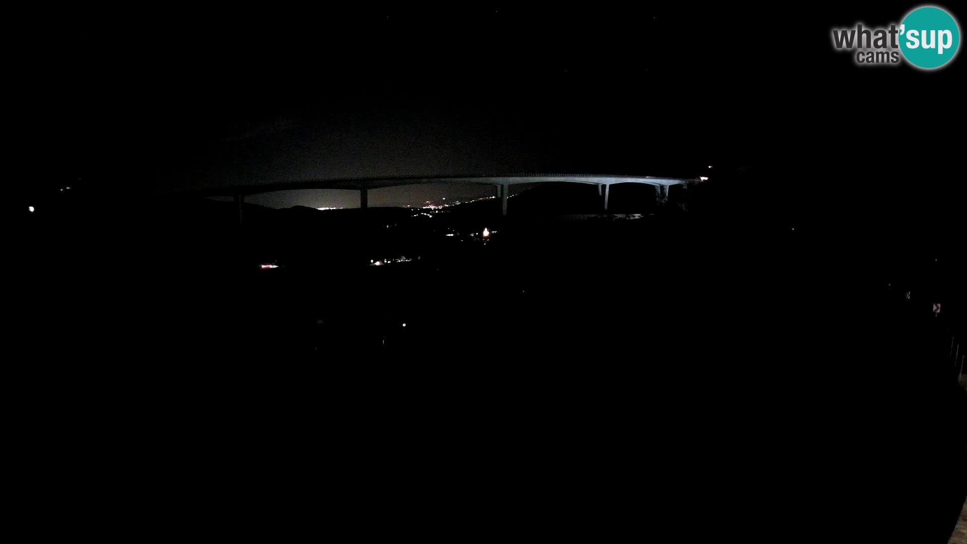 Webcam Črni Kal Viaduct – view from Viki Burger