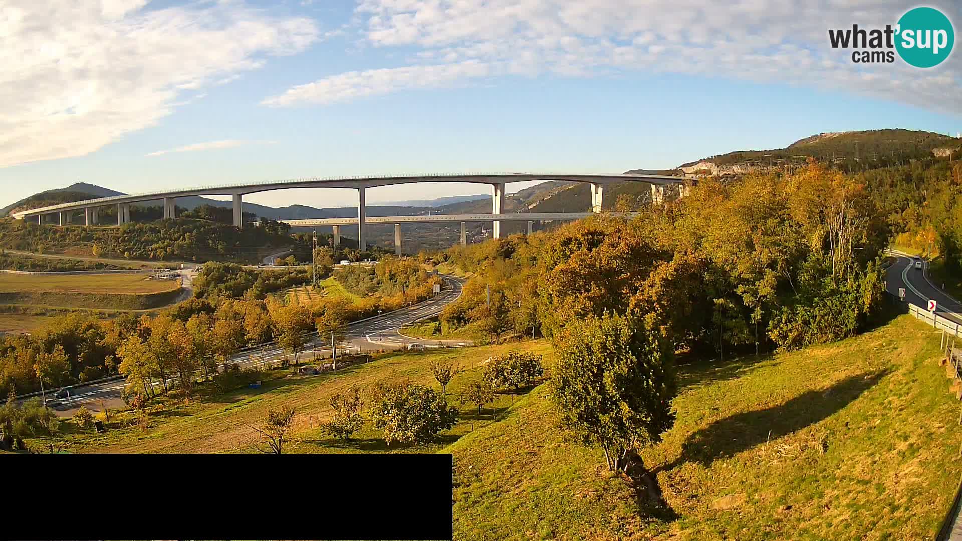 Live cam Črni Kal Viaduc – Viki Burger