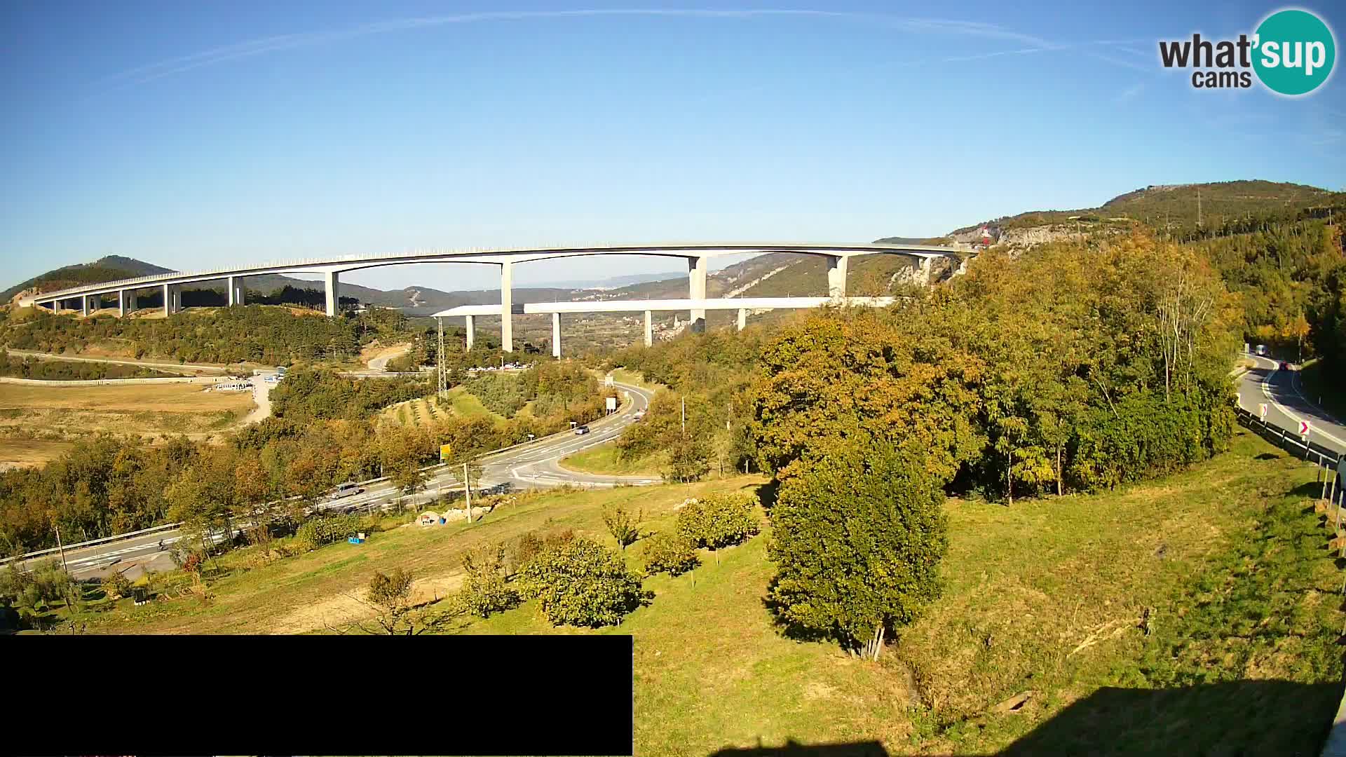 Kamera v živo Črni Kal Viadukt – pogled z Viki Burgerja