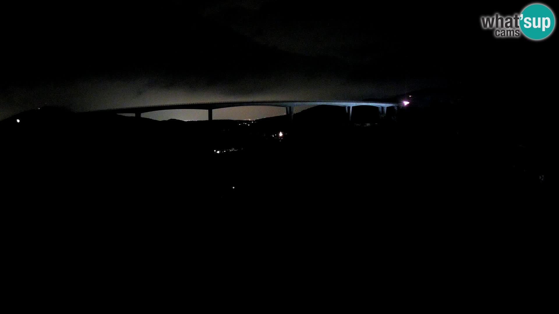 Webcam Črni Kal Viaduct – view from Viki Burger
