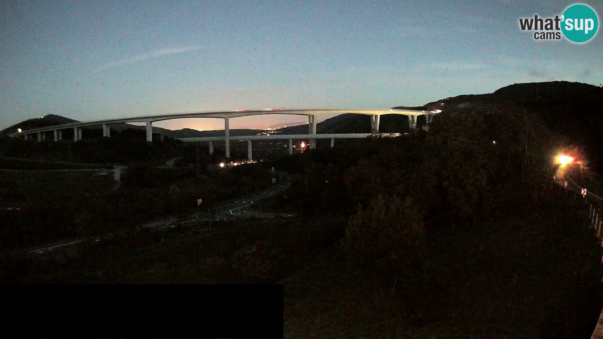 Camera en vivo Črni Kal Viaducto – Viki Burger