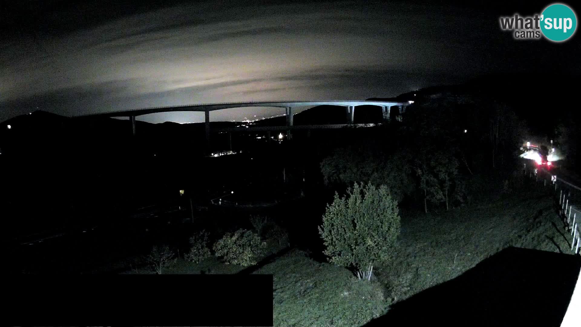 Webcam Črni Kal Viadukt – Viki Burger