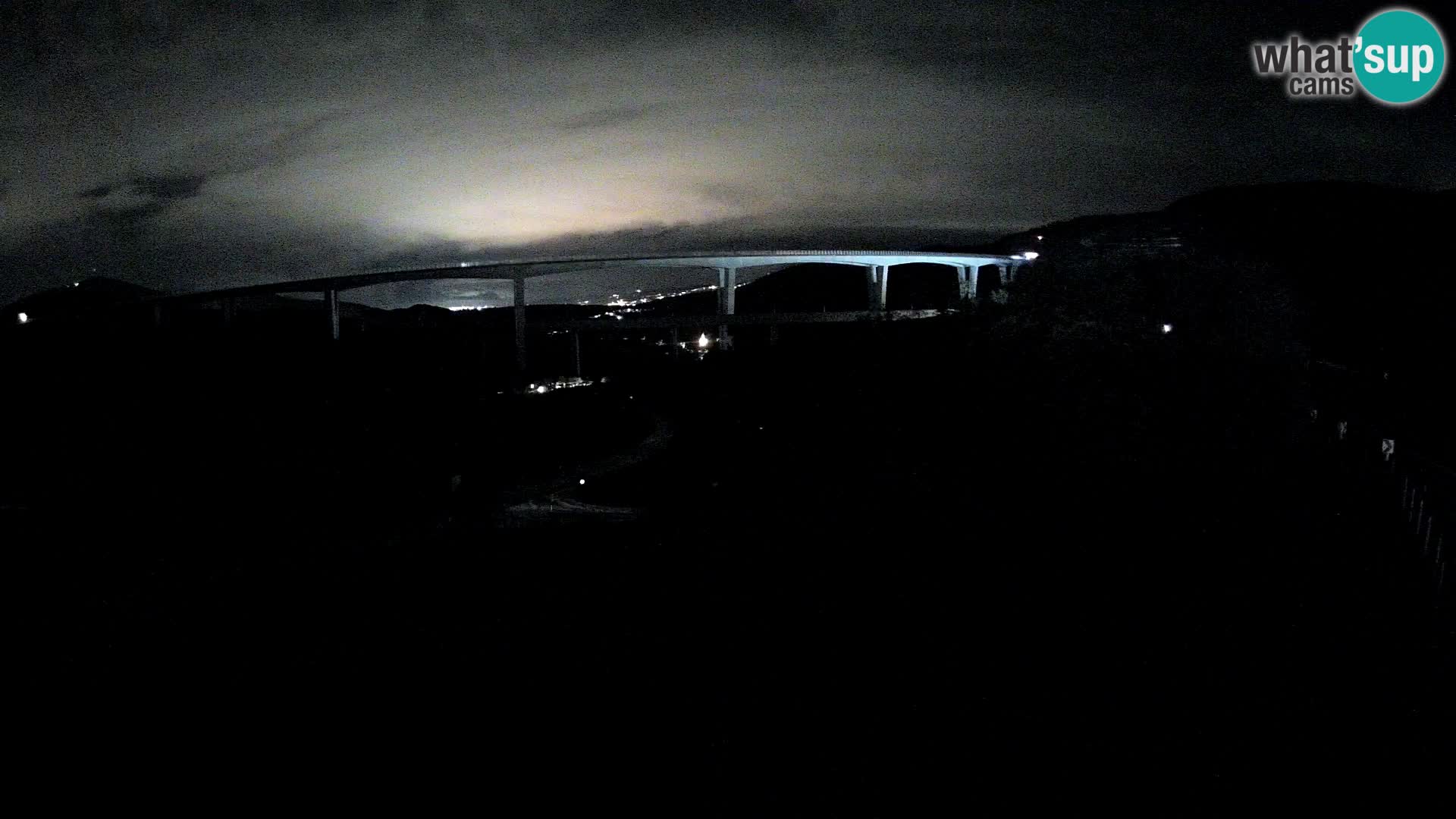 Webcam Črni Kal Viaduct – view from Viki Burger