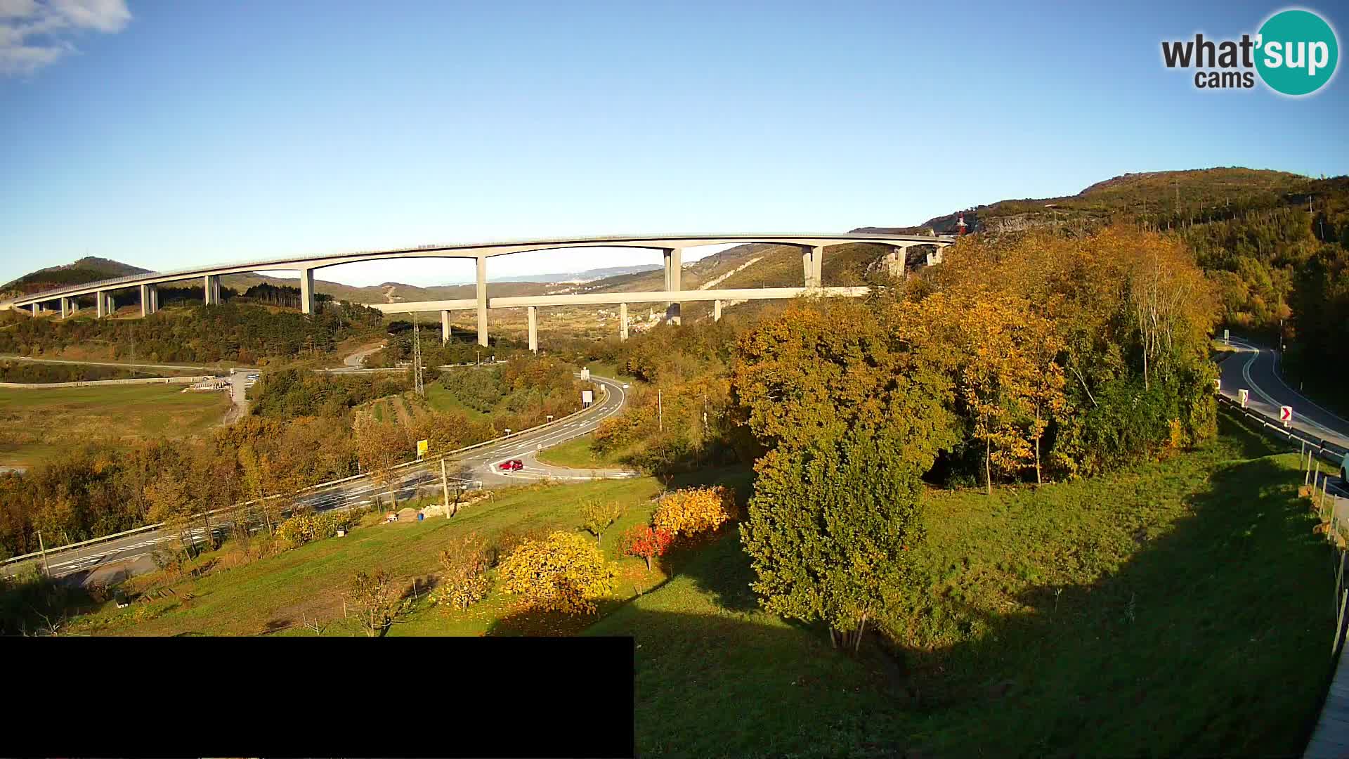 Camera en vivo Črni Kal Viaducto – Viki Burger