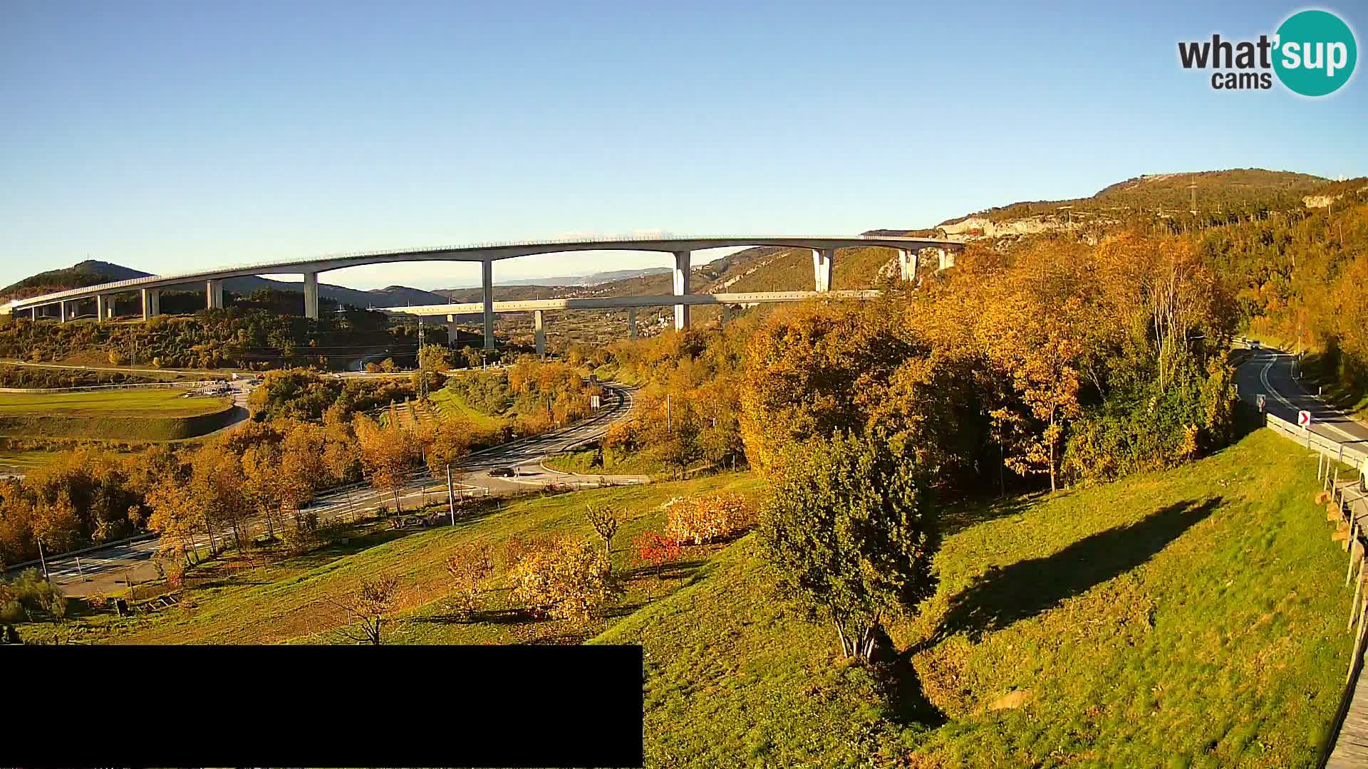 Camera en vivo Črni Kal Viaducto – Viki Burger