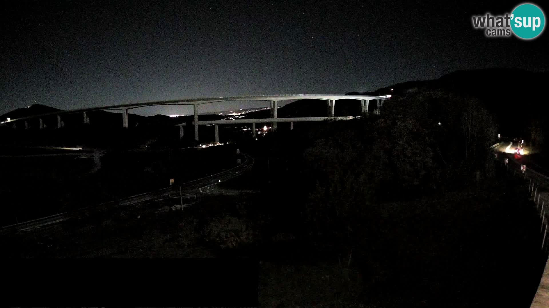 Webcam Črni Kal Viadukt – Viki Burger