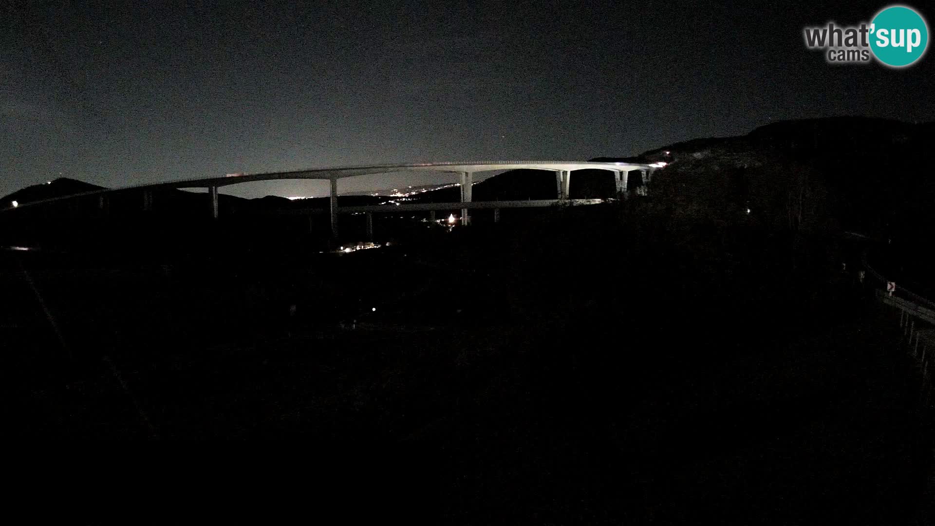 Webcam Črni Kal Viaduct – view from Viki Burger