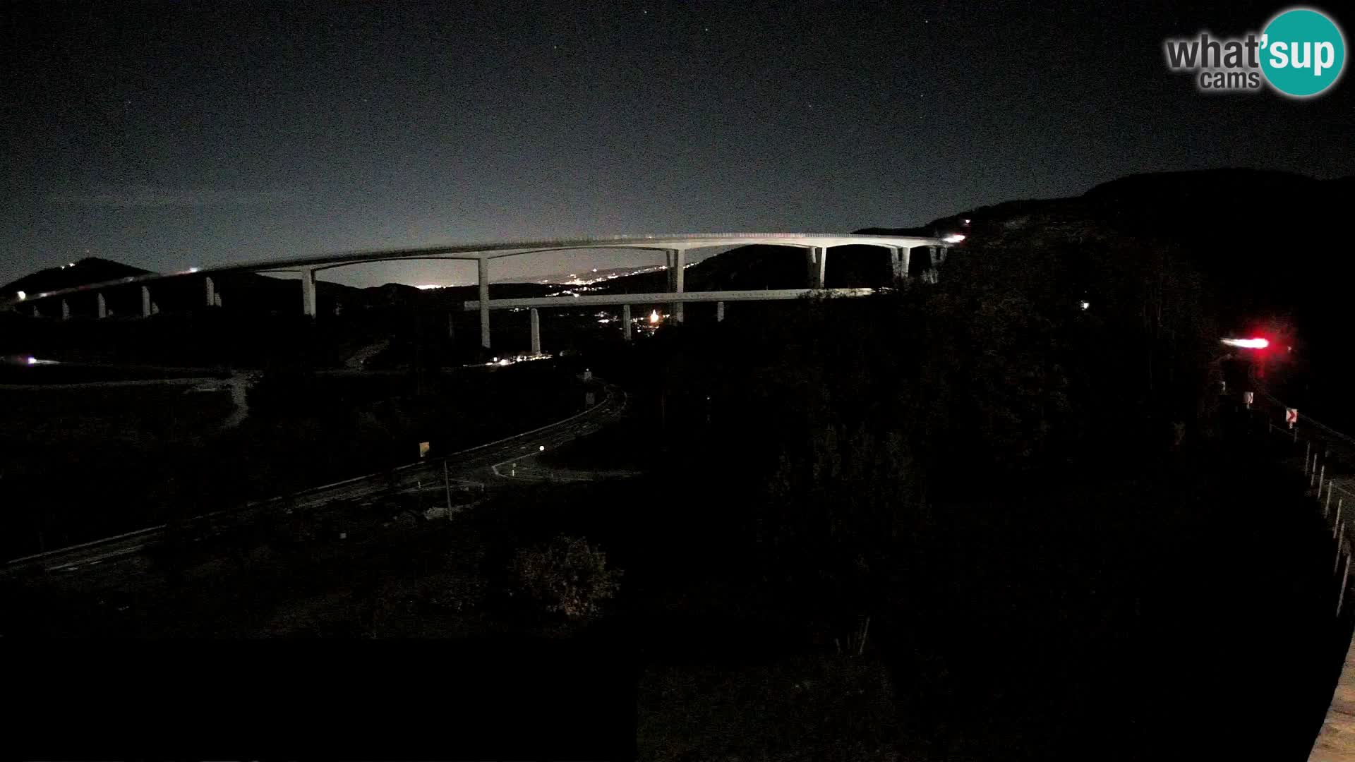 Live cam Črni Kal Viaduc – Viki Burger