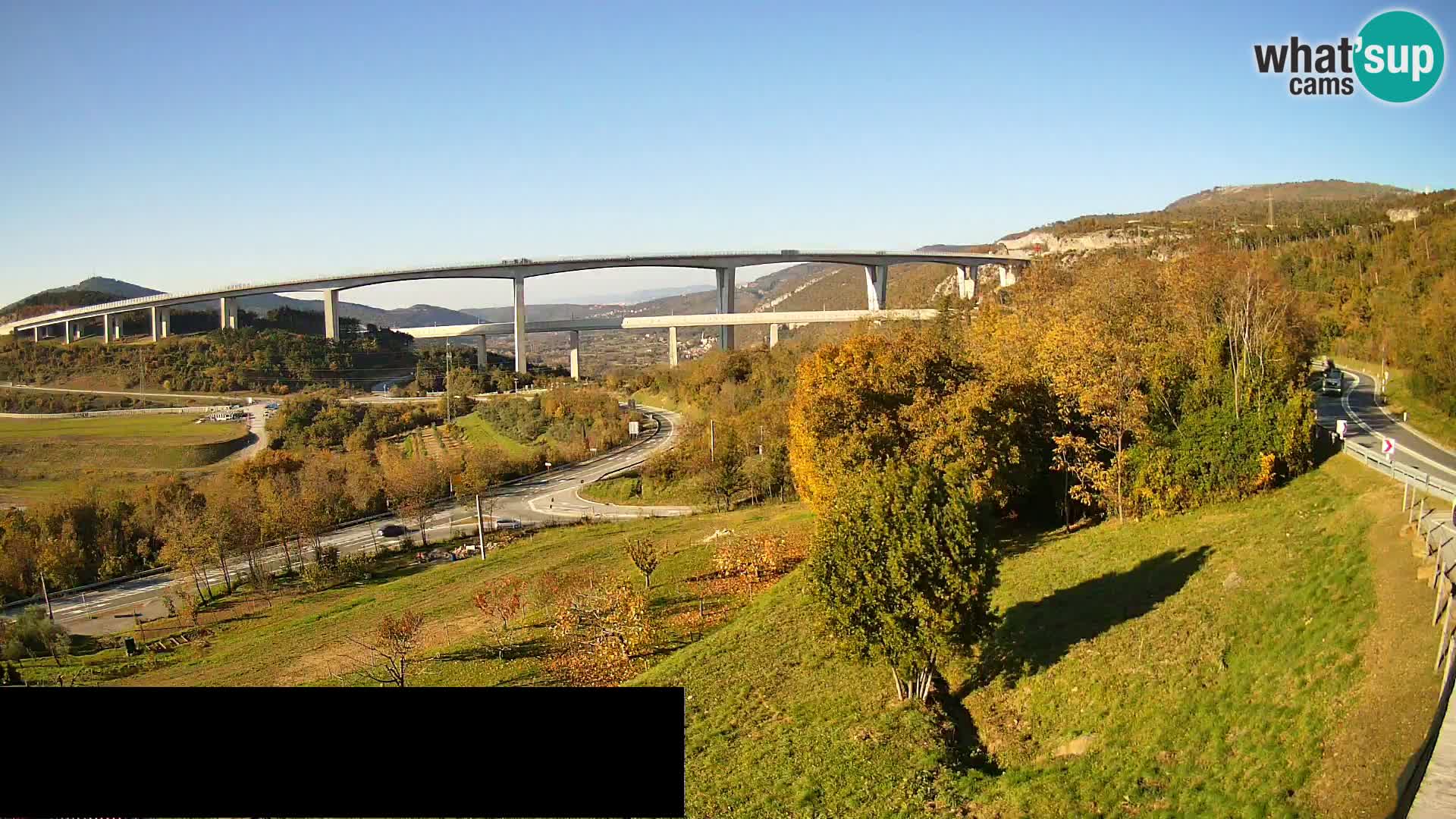 Live cam Črni Kal Viaduc – Viki Burger