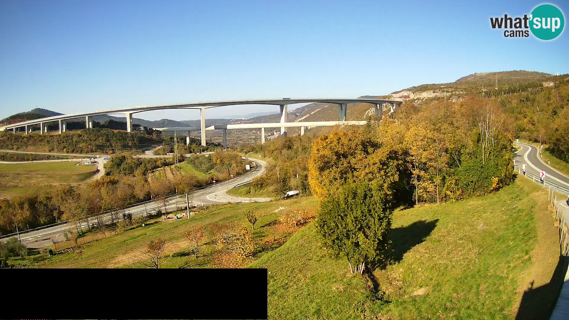 Live cam Črni Kal Viaduc – Viki Burger