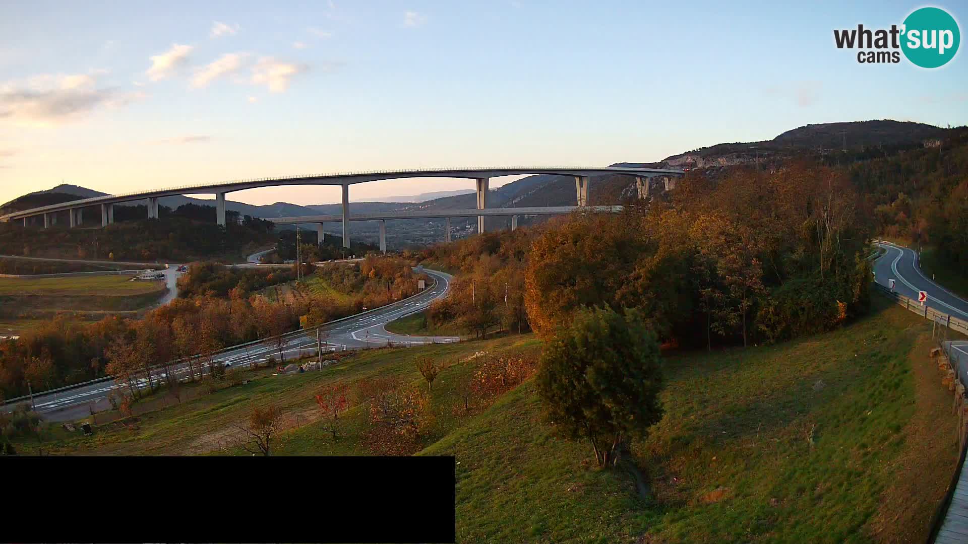 Web kamera Črni Kal Viadukt – pogled sa Viki Burgerja