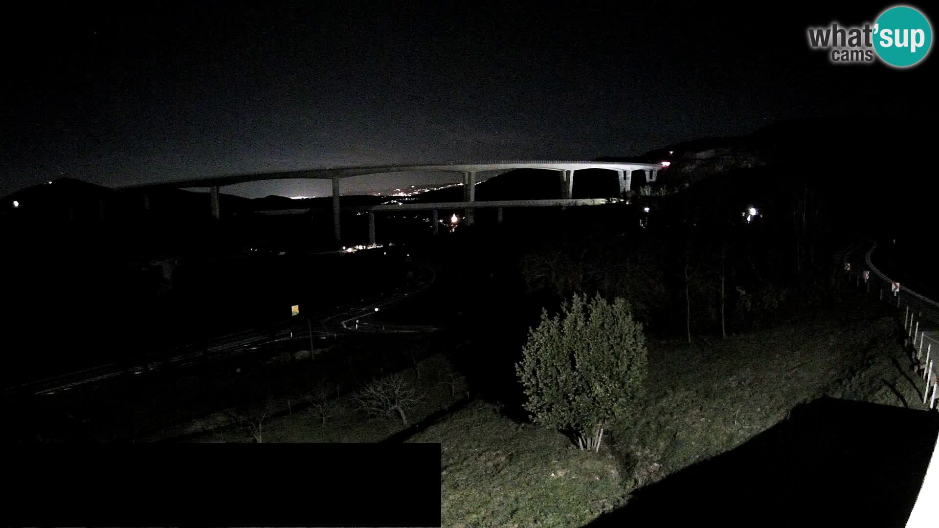 Live cam Črni Kal Viaduc – Viki Burger