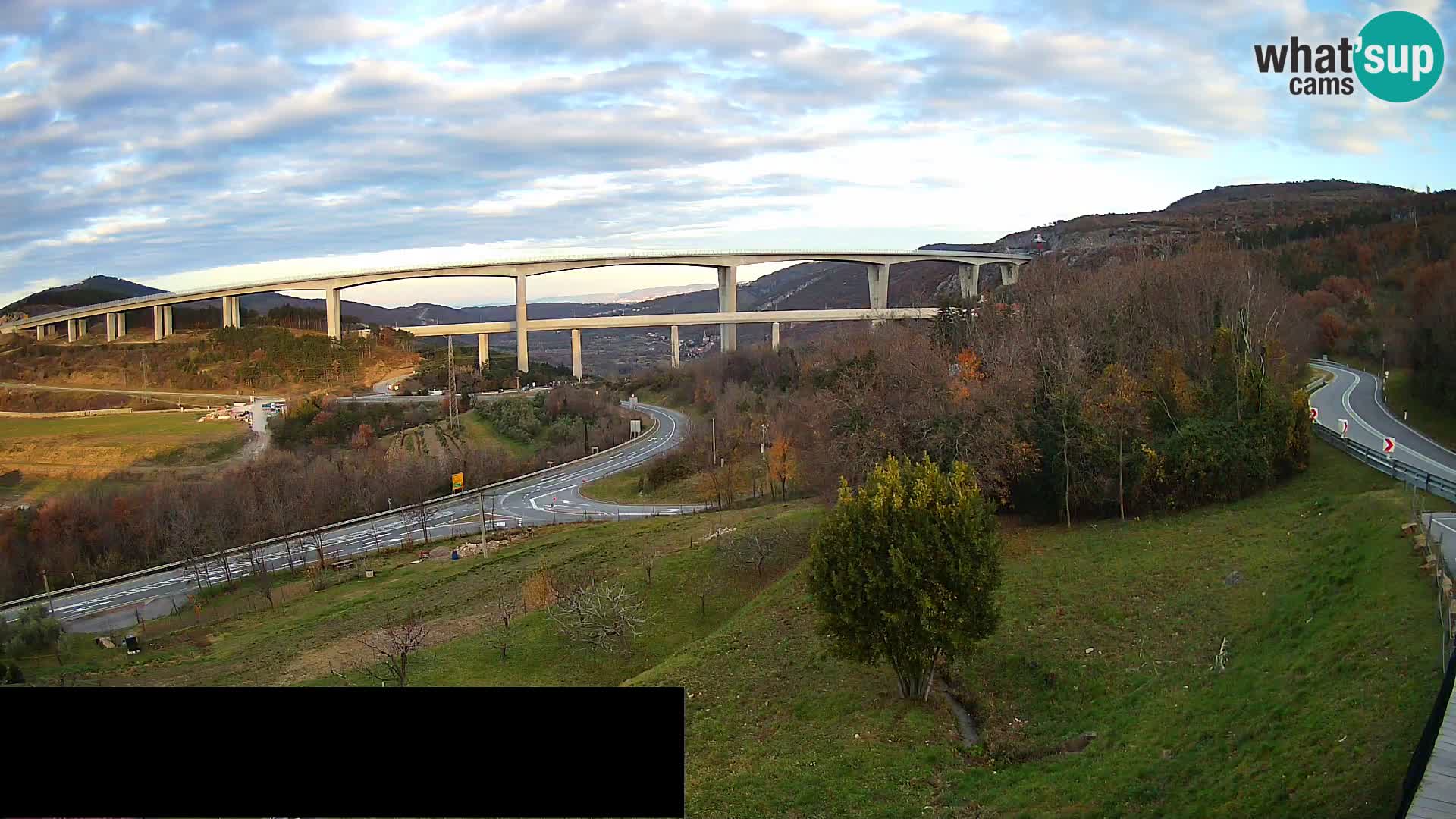 Web kamera Črni Kal Viadukt – pogled sa Viki Burgerja