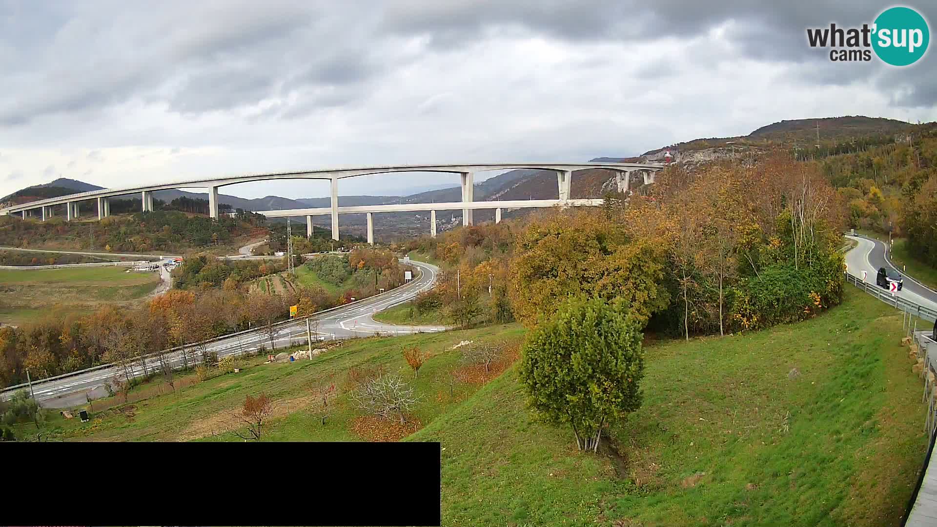 Live cam Črni Kal Viaduc – Viki Burger