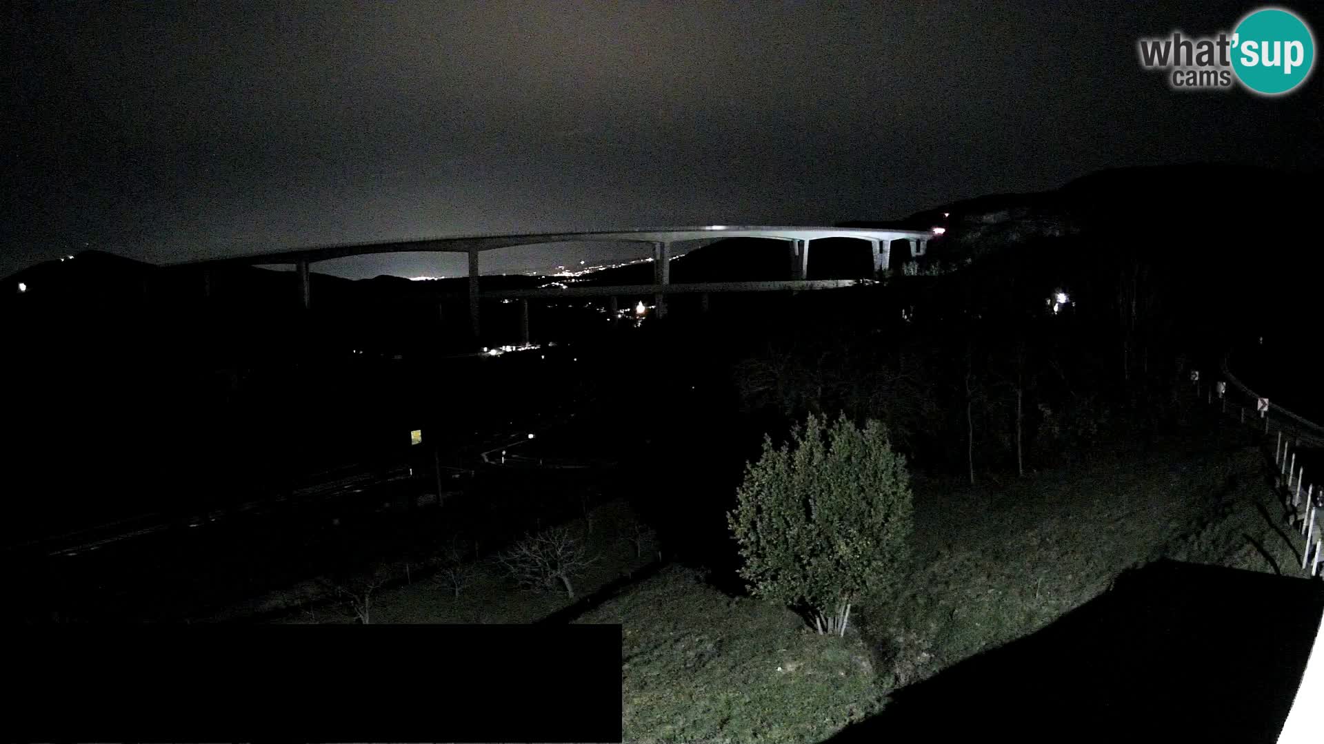 Web kamera Črni Kal Viadukt – pogled sa Viki Burgerja