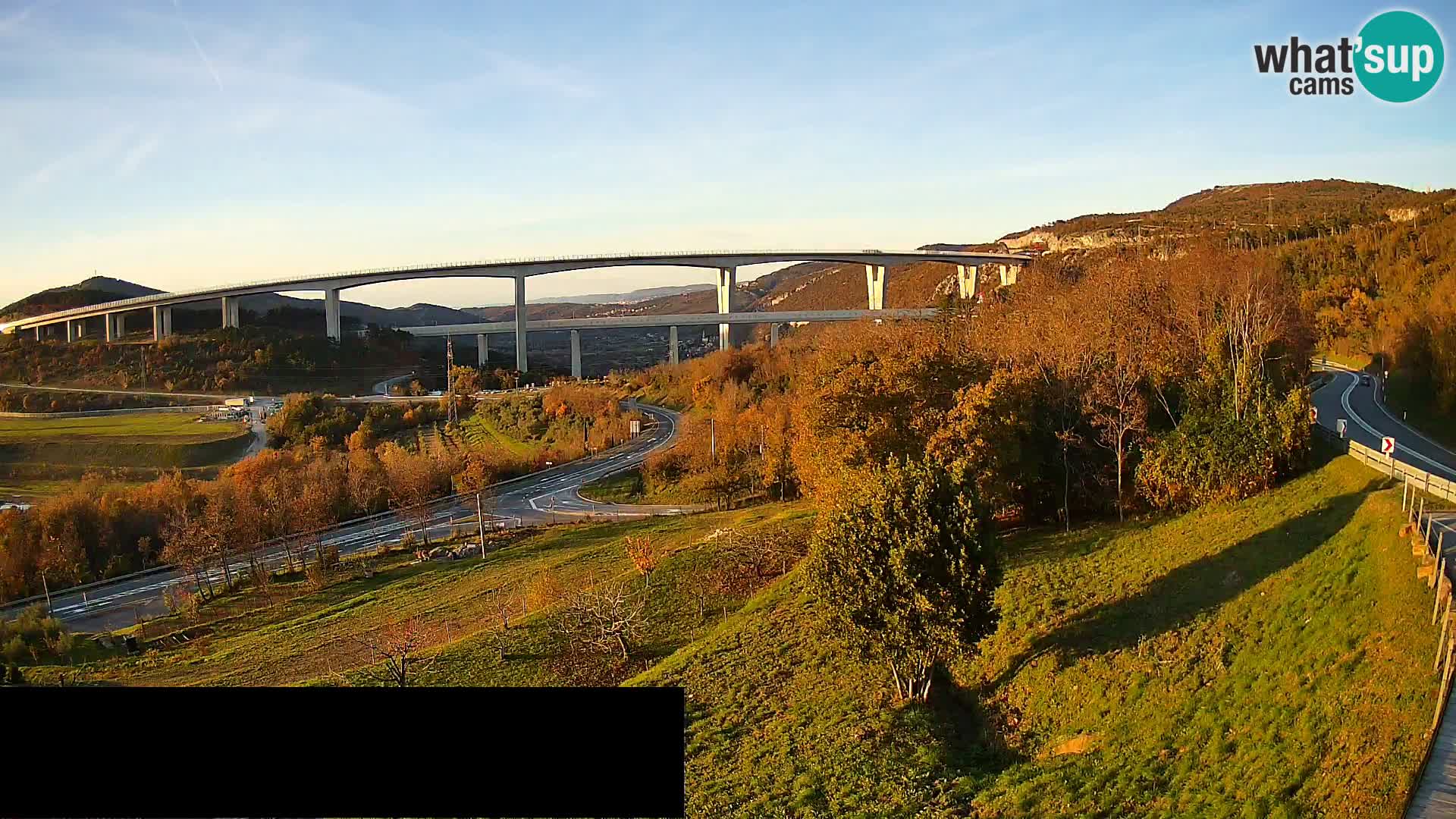 Web kamera Črni Kal Viadukt – pogled sa Viki Burgerja