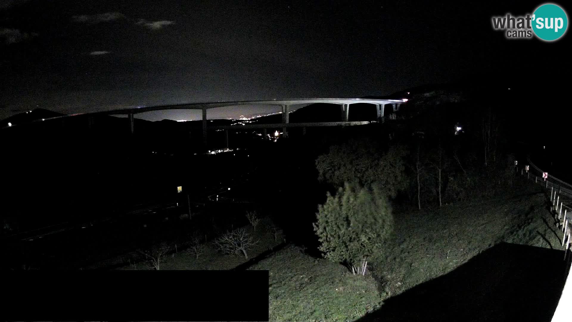 Camera en vivo Črni Kal Viaducto – Viki Burger