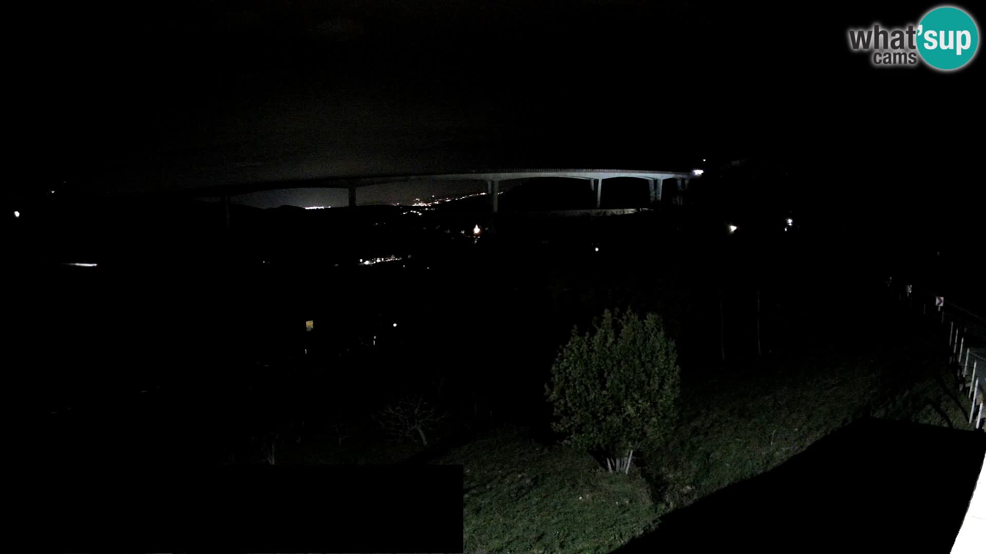 Webcam Črni Kal Viadukt – Viki Burger