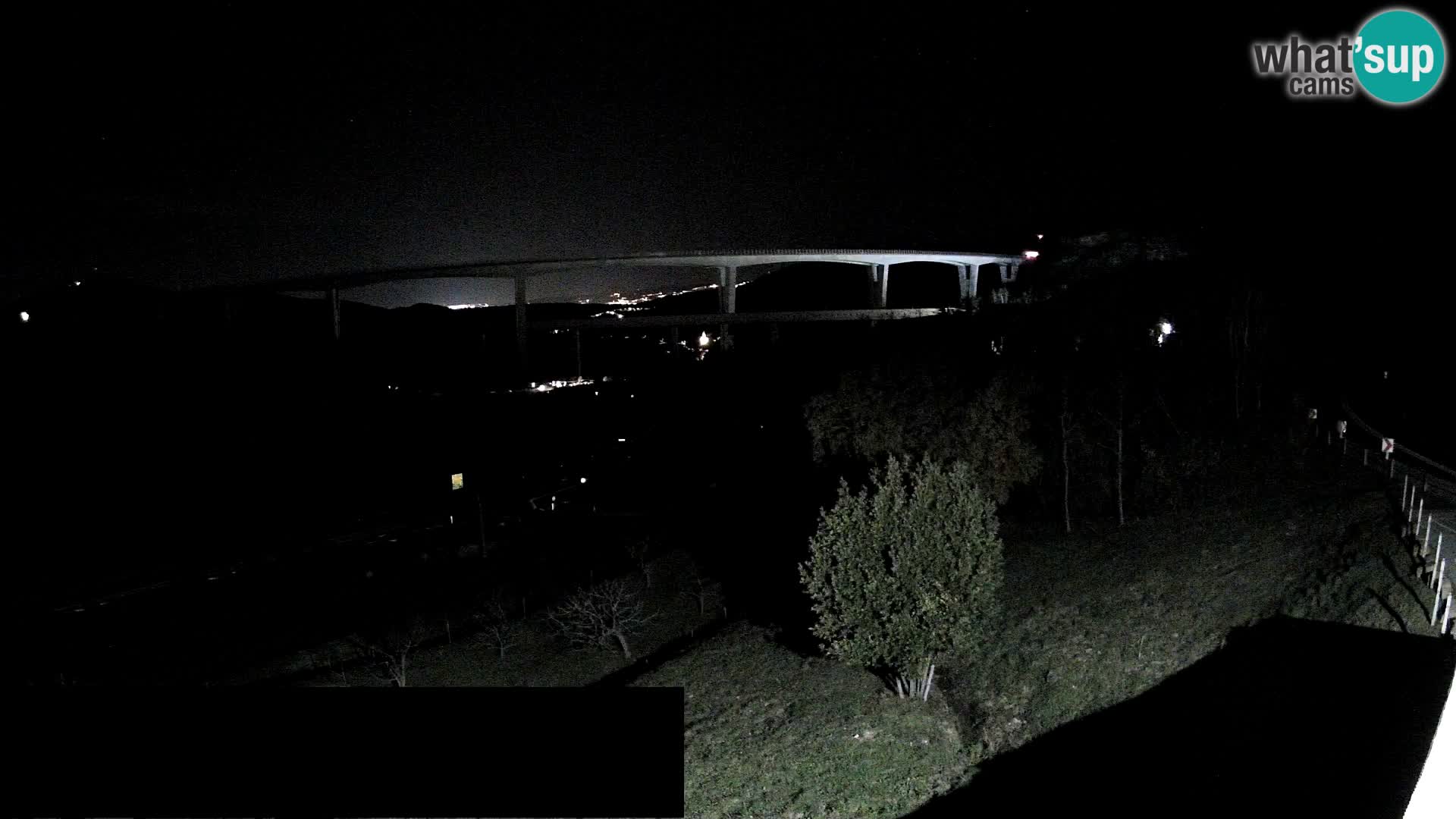 Webcam Črni Kal Viaduct – view from Viki Burger