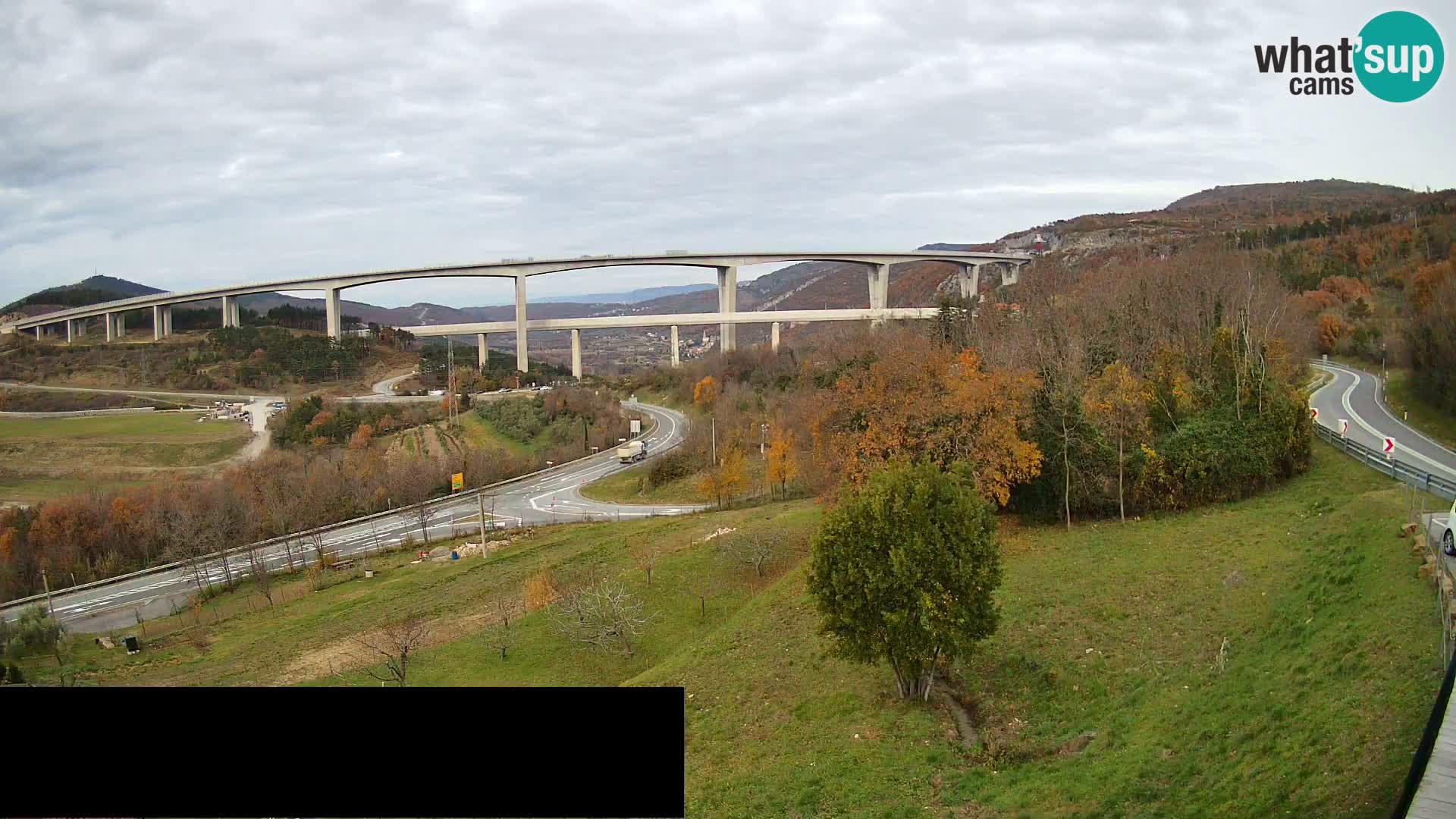Livecam  Črni Kal Viadotto – panorama dal Viki Burger