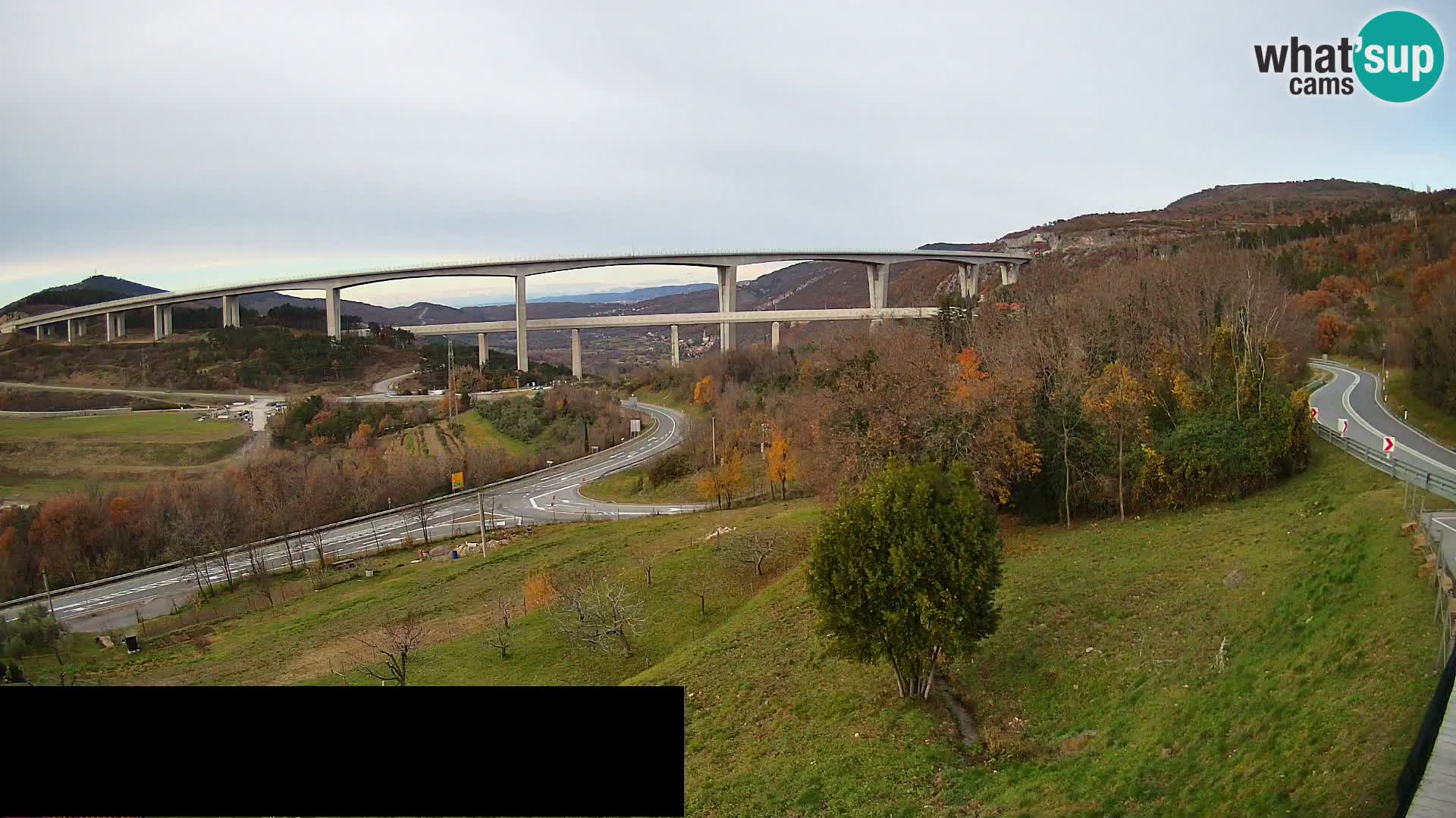 Camera en vivo Črni Kal Viaducto – Viki Burger