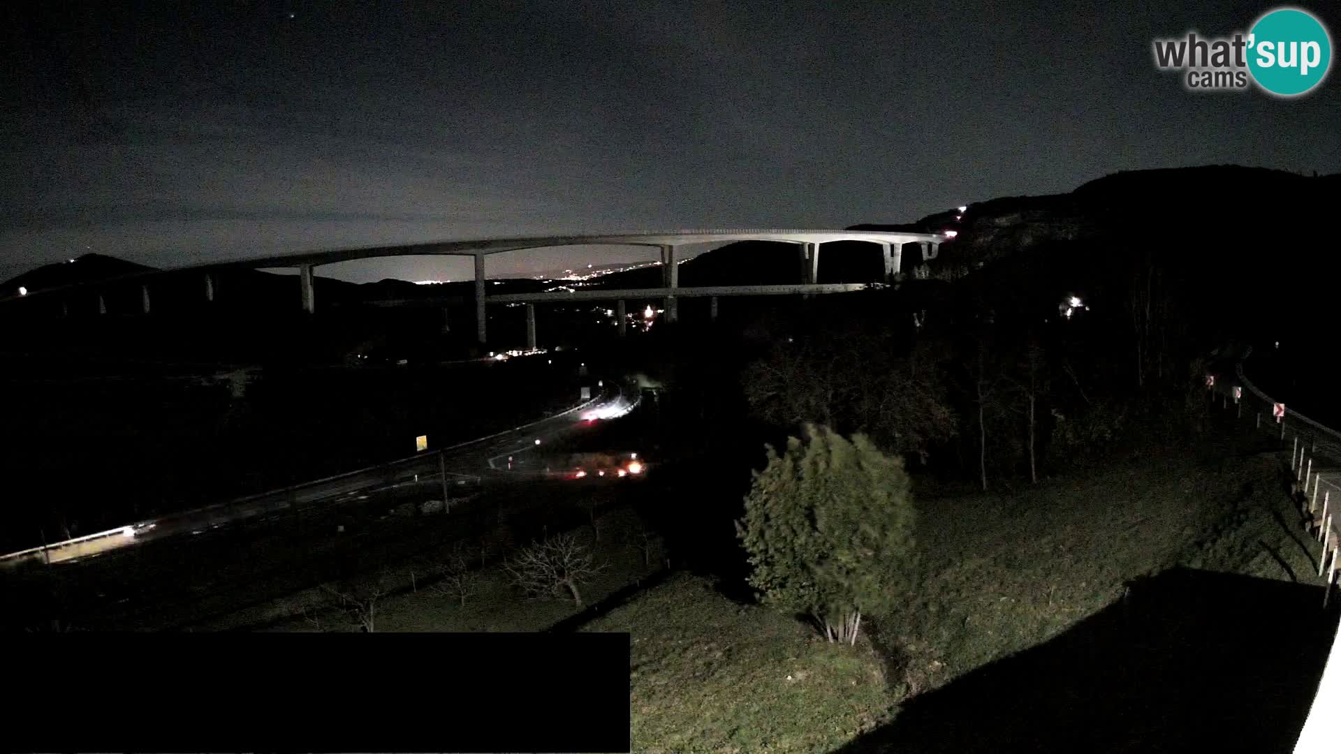 Web kamera Črni Kal Viadukt – pogled sa Viki Burgerja