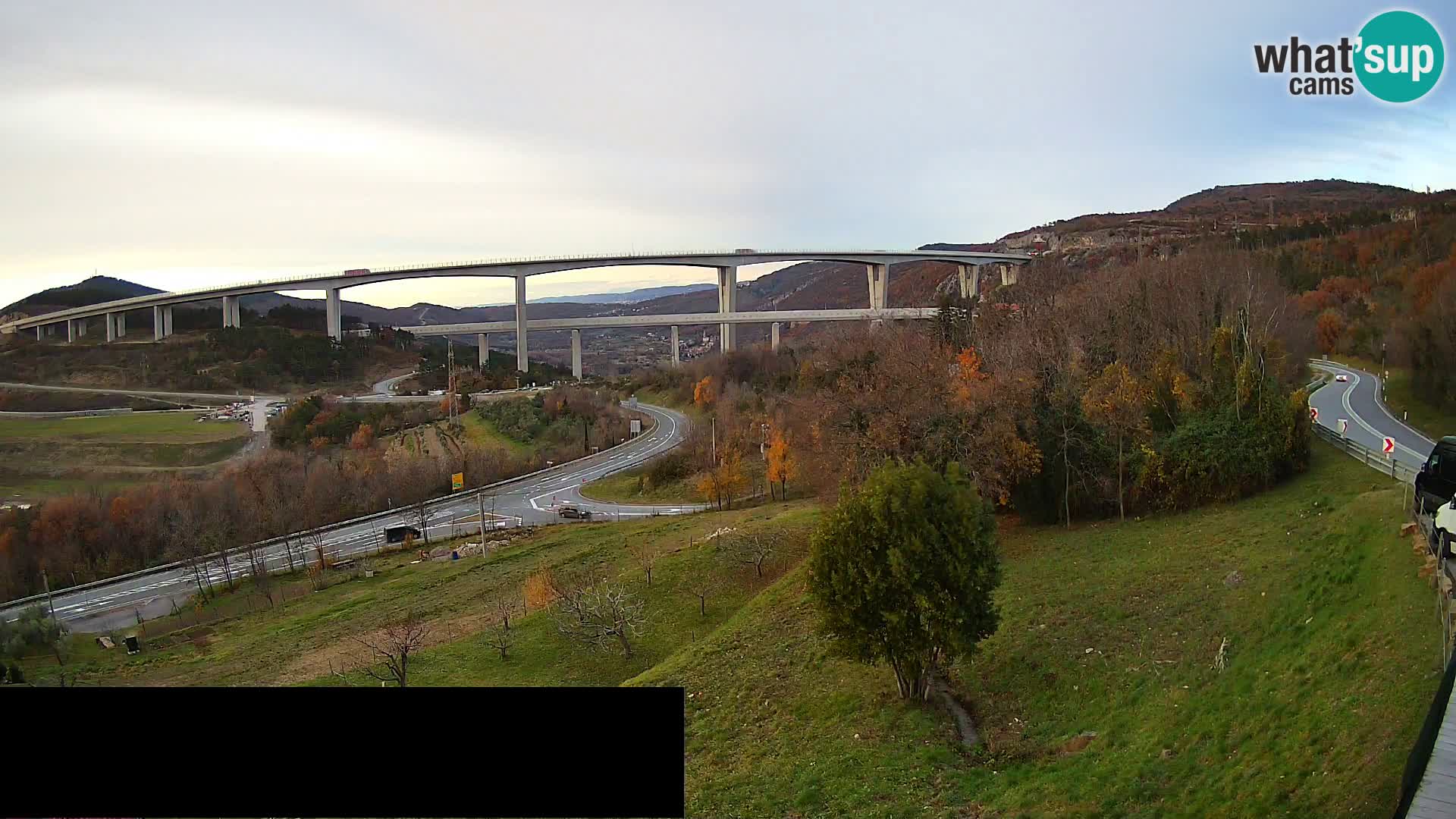 Web kamera Črni Kal Viadukt – pogled sa Viki Burgerja