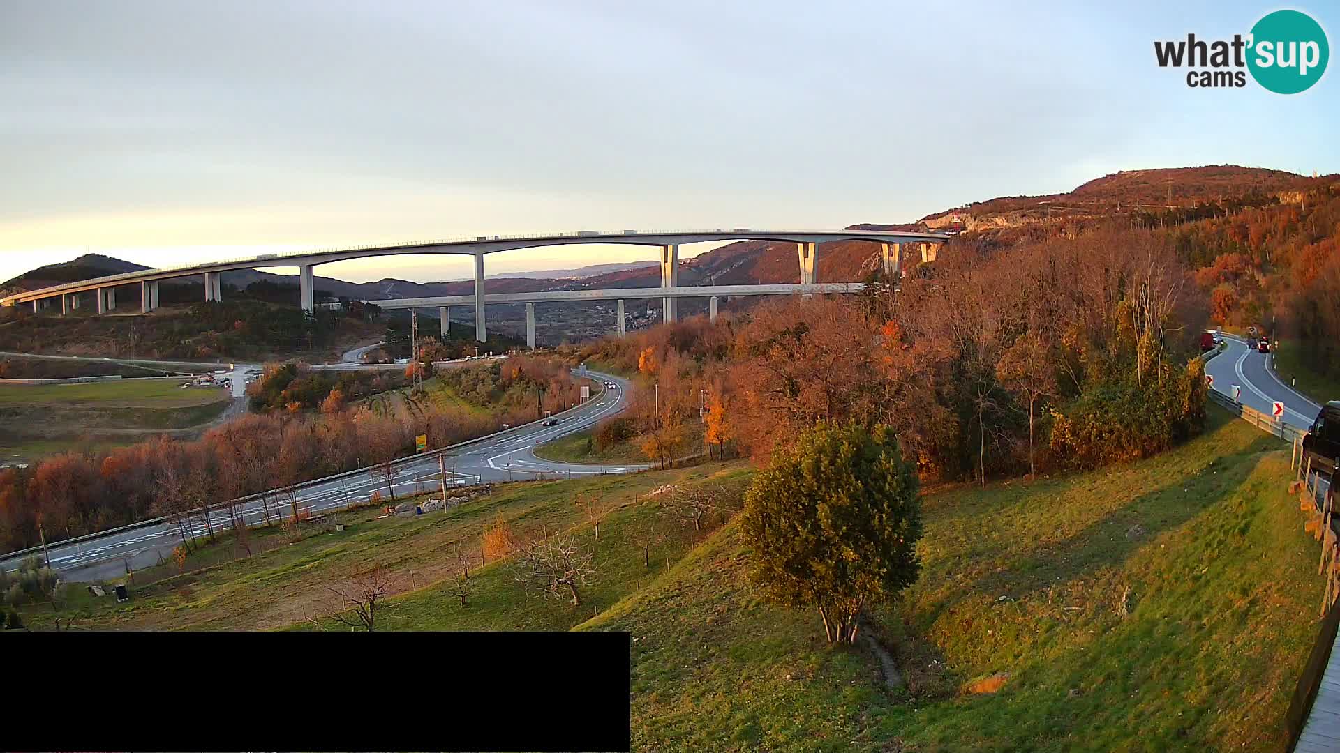 Livecam  Črni Kal Viadotto – panorama dal Viki Burger