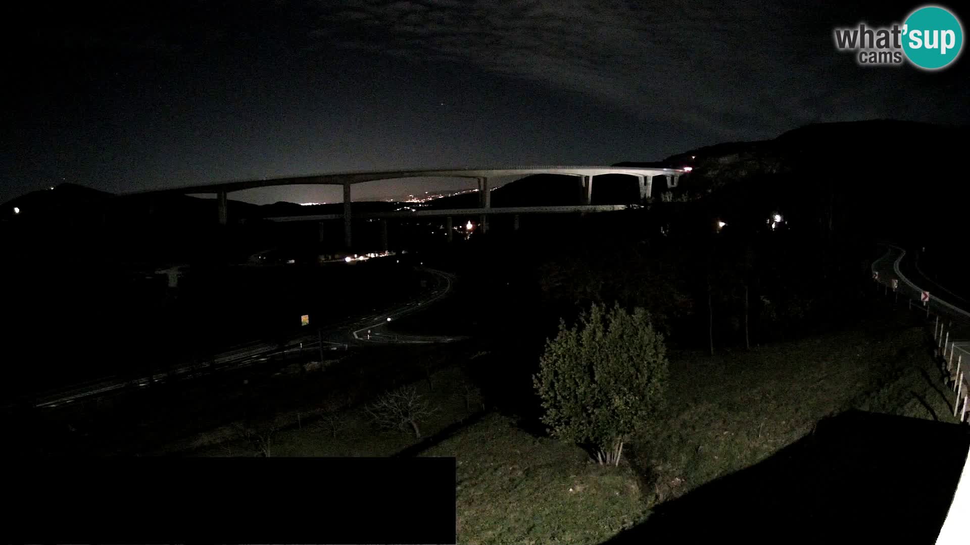 Web kamera Črni Kal Viadukt – pogled sa Viki Burgerja