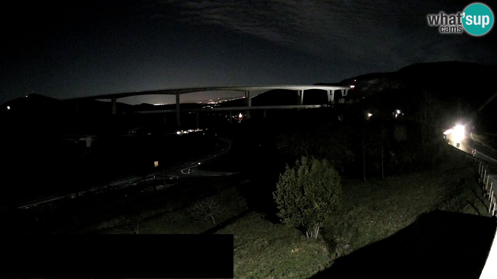 Web kamera Črni Kal Viadukt – pogled sa Viki Burgerja