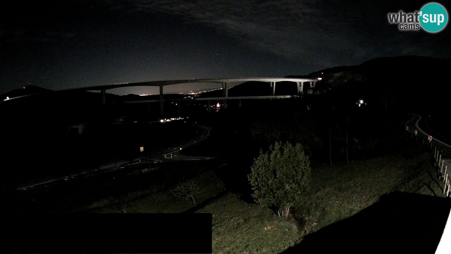 Live cam Črni Kal Viaduc – Viki Burger