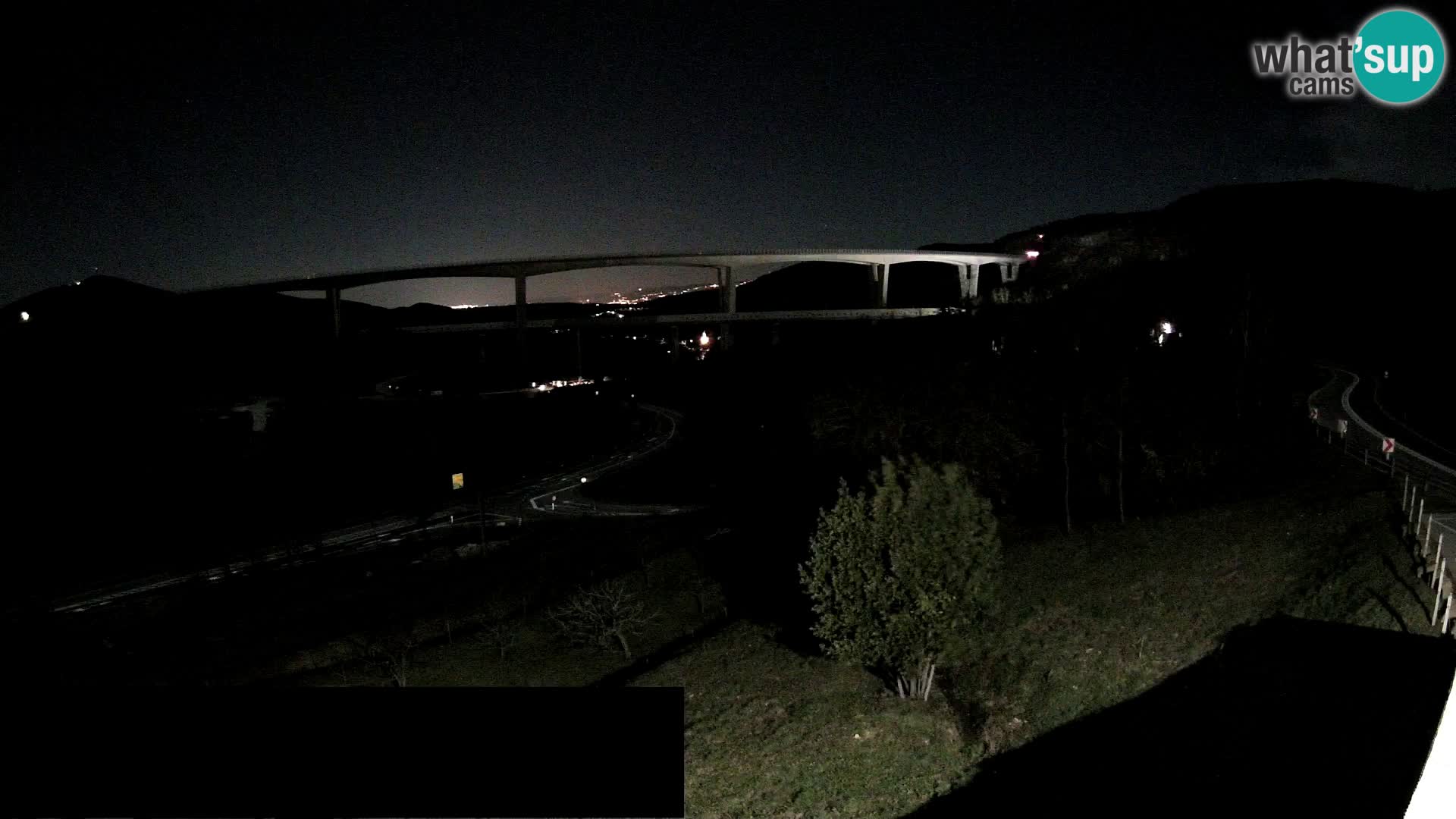 Live cam Črni Kal Viaduc – Viki Burger