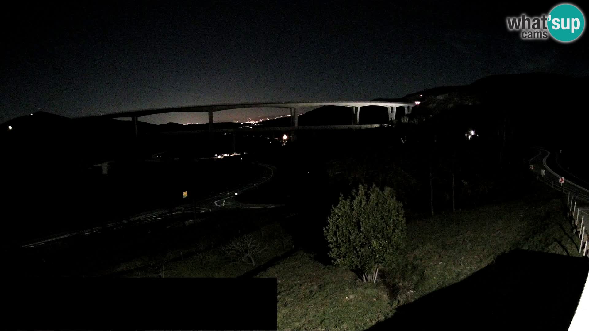 Live cam Črni Kal Viaduc – Viki Burger